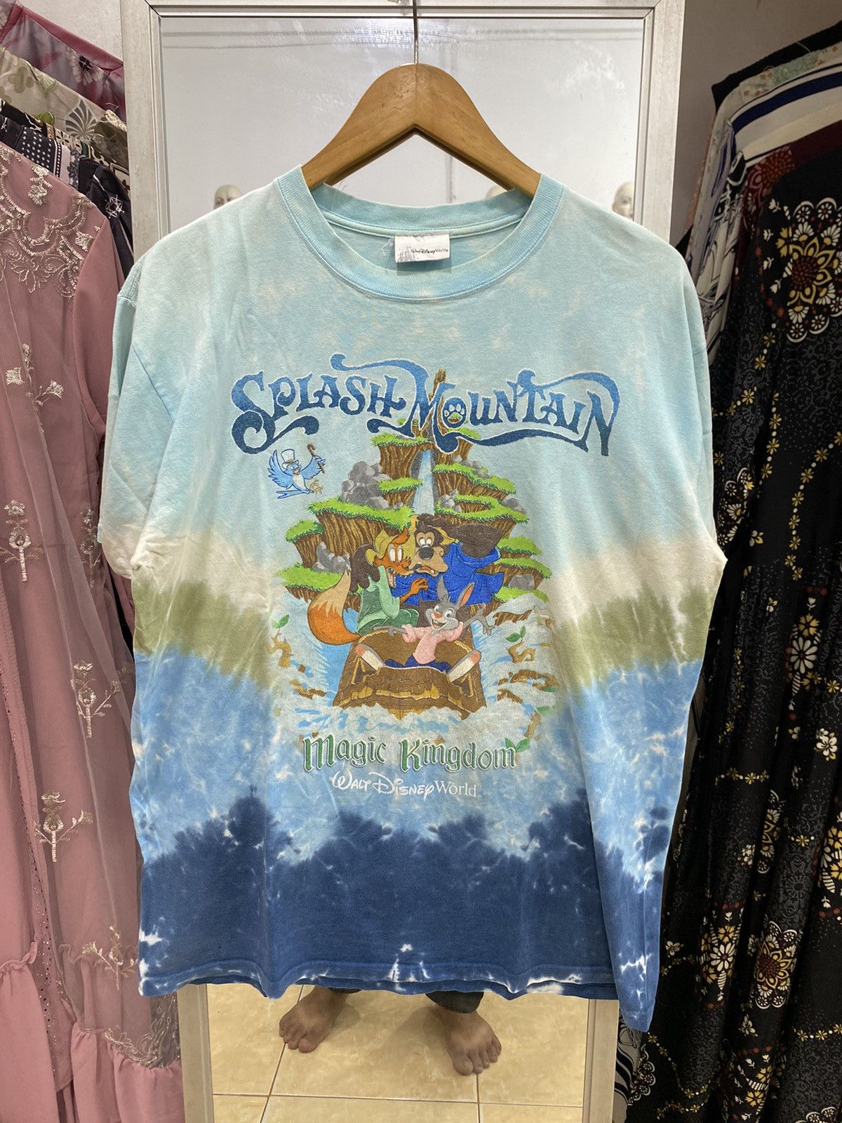 Vintage Disney Splash Mountain Magic Kingdom tee