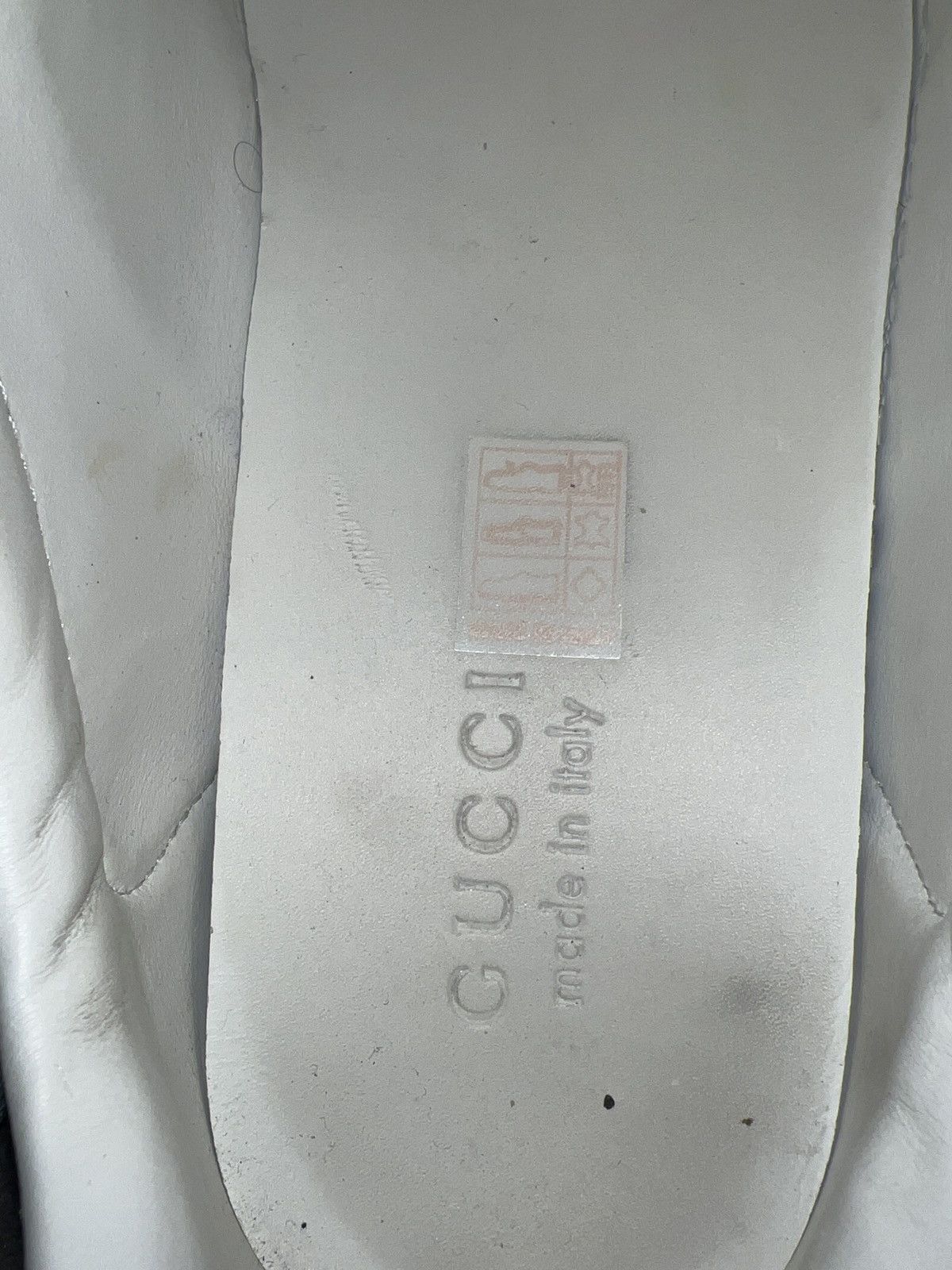 Designer × Gucci Gucci sneaker Size US 7 / EU 40 - 13 Thumbnail