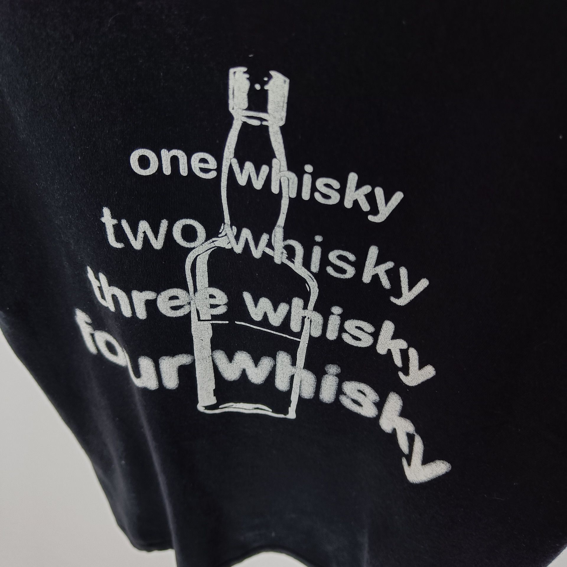 Vintage one more whiskey vintage funny t shirt stoned Size US L / EU 52-54 / 3 - 4 Thumbnail