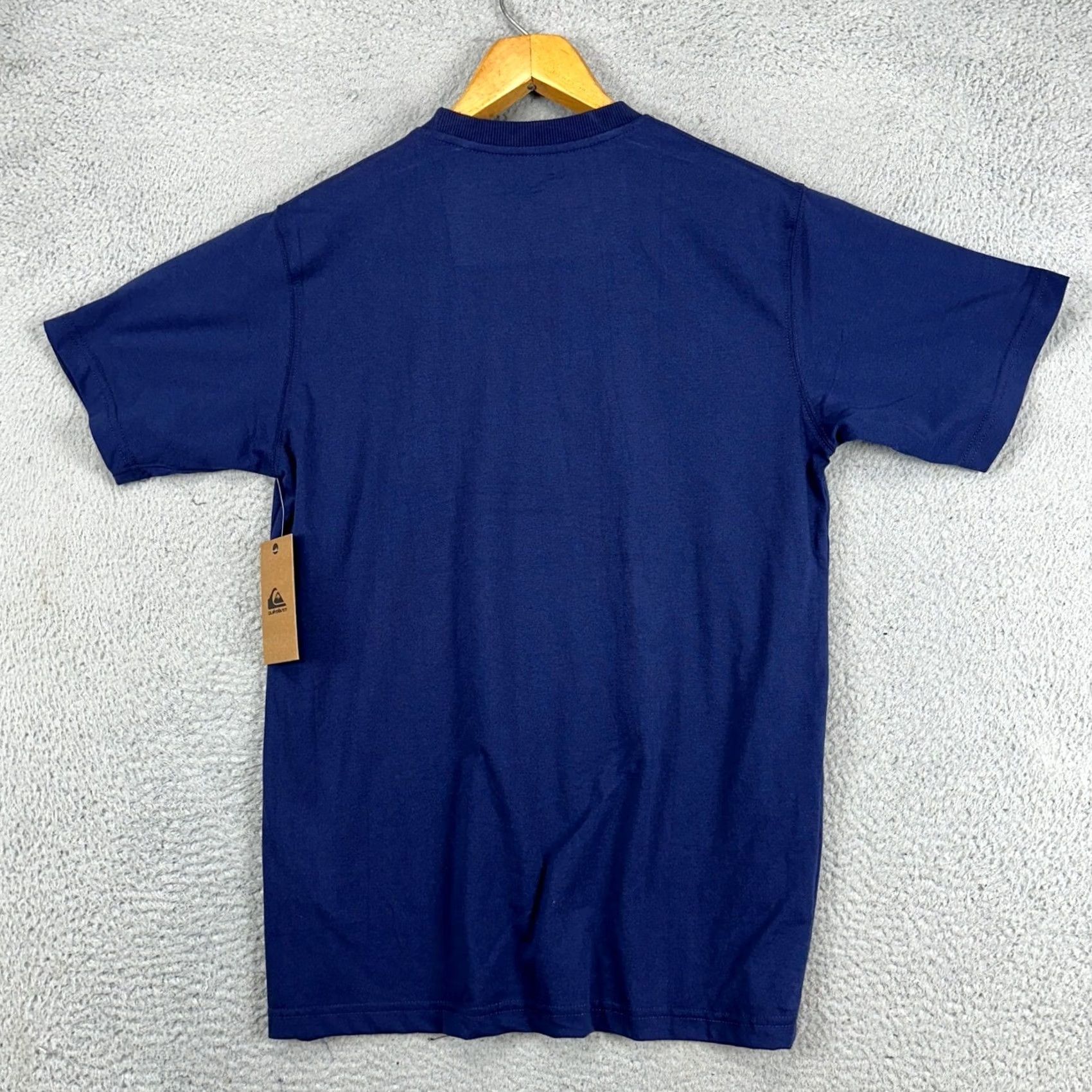 Quiksilver VINTAGE? No. Size US M / EU 48-50 / 2 - 3 Thumbnail