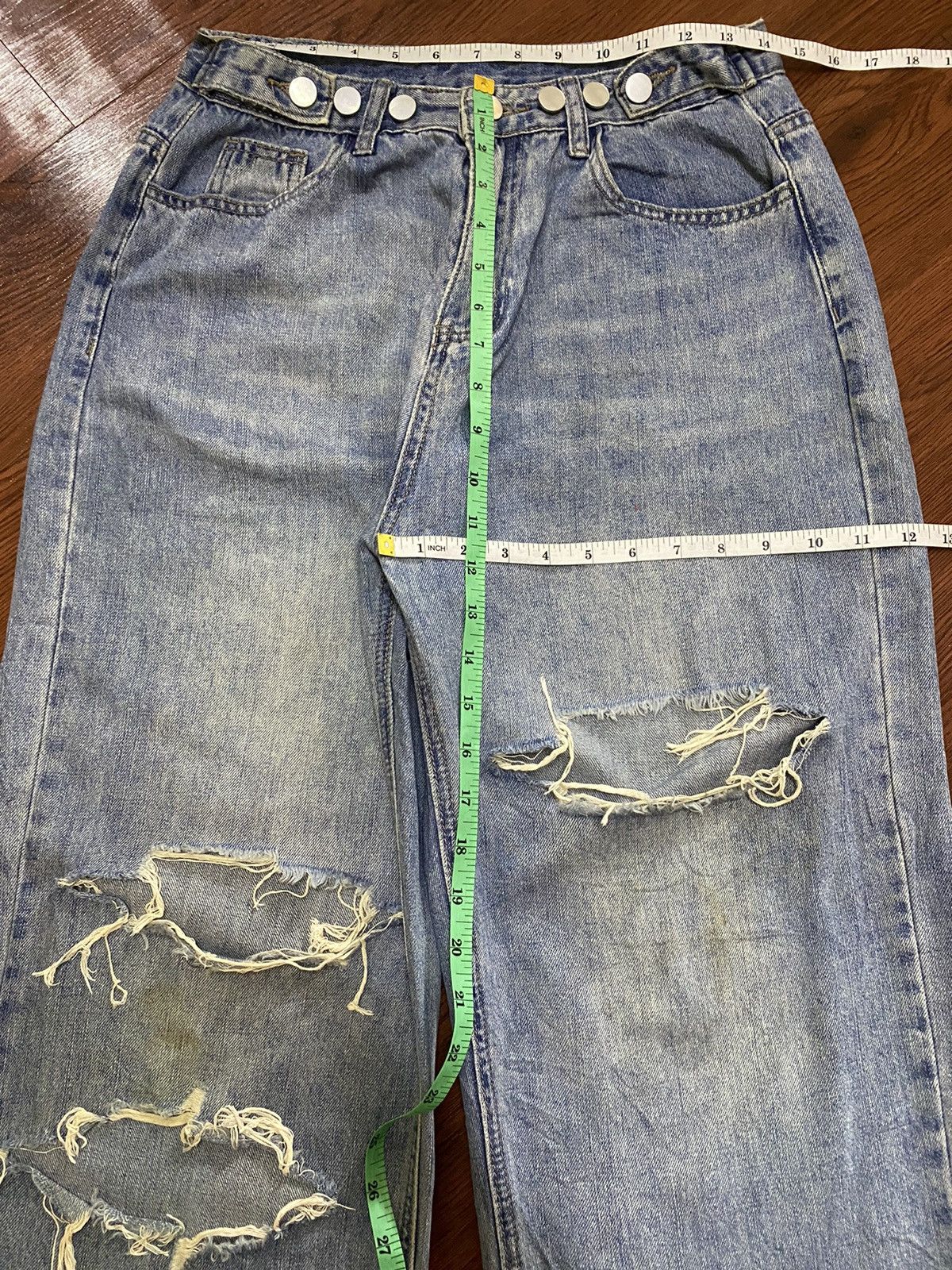 Other Vintage Japanese Blue Faded Wash Distressed Baggy Jeans Size US 28 / EU 44 - 14 Thumbnail