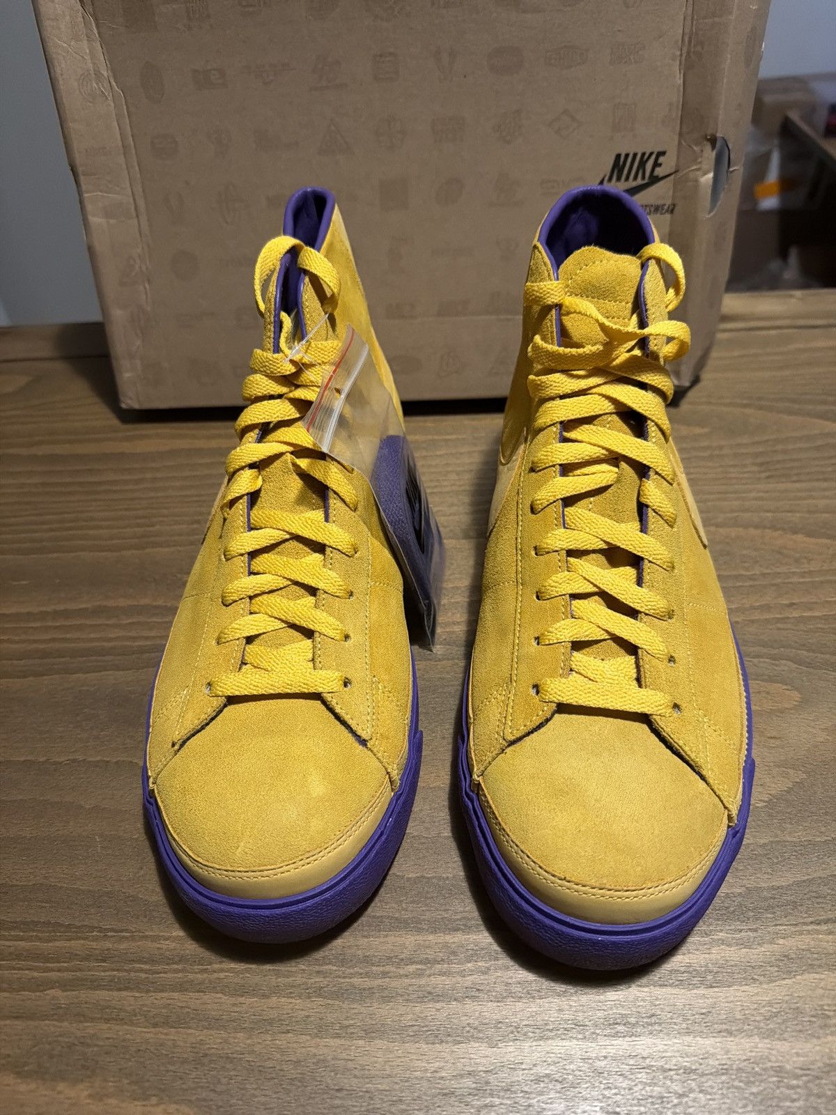 Nike Nike Premium Blazer Lakers Size US 13 / EU 46 - 3 Thumbnail