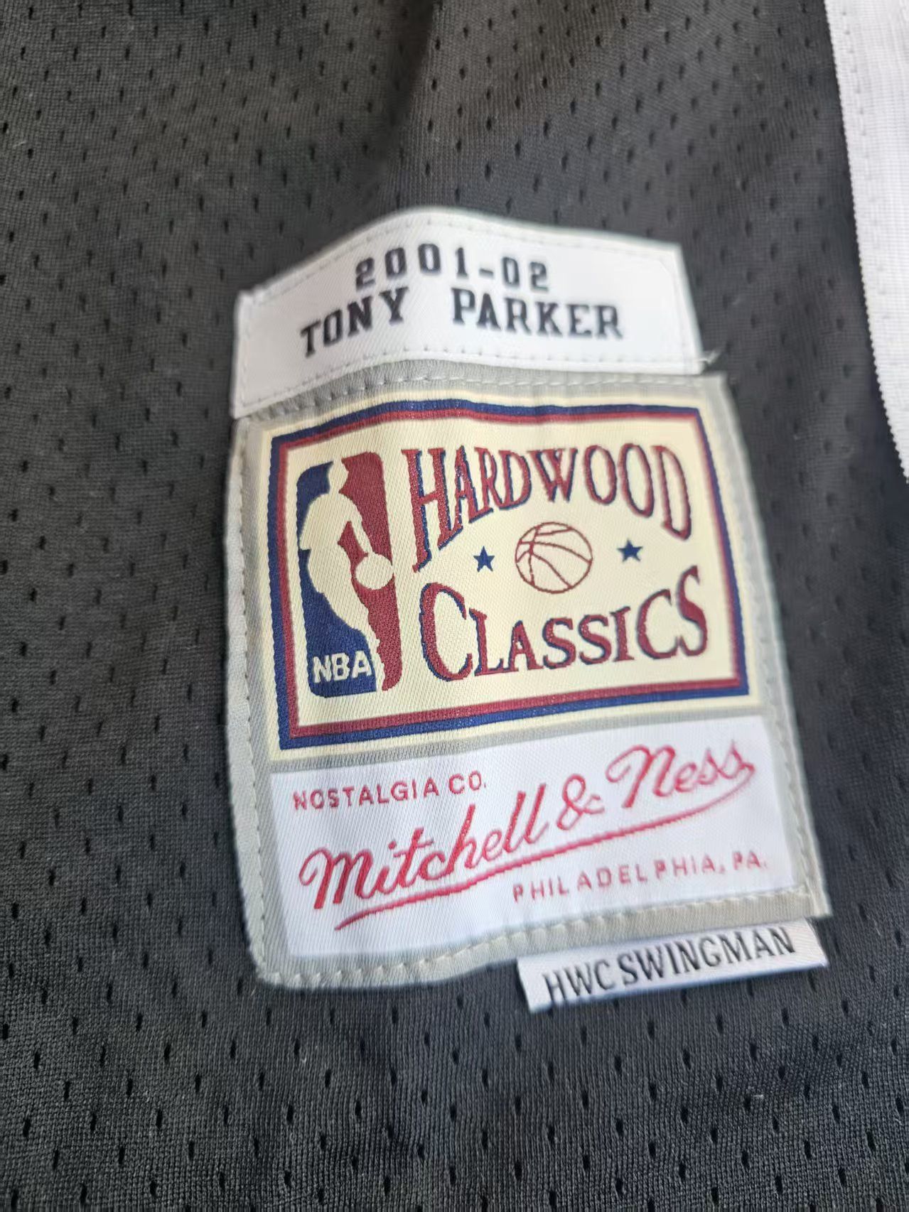 NBA #9 Tony Parker Jersey San Antonio Spurs 2001 02 Size US L / EU 52-54 / 3 - 4 Thumbnail