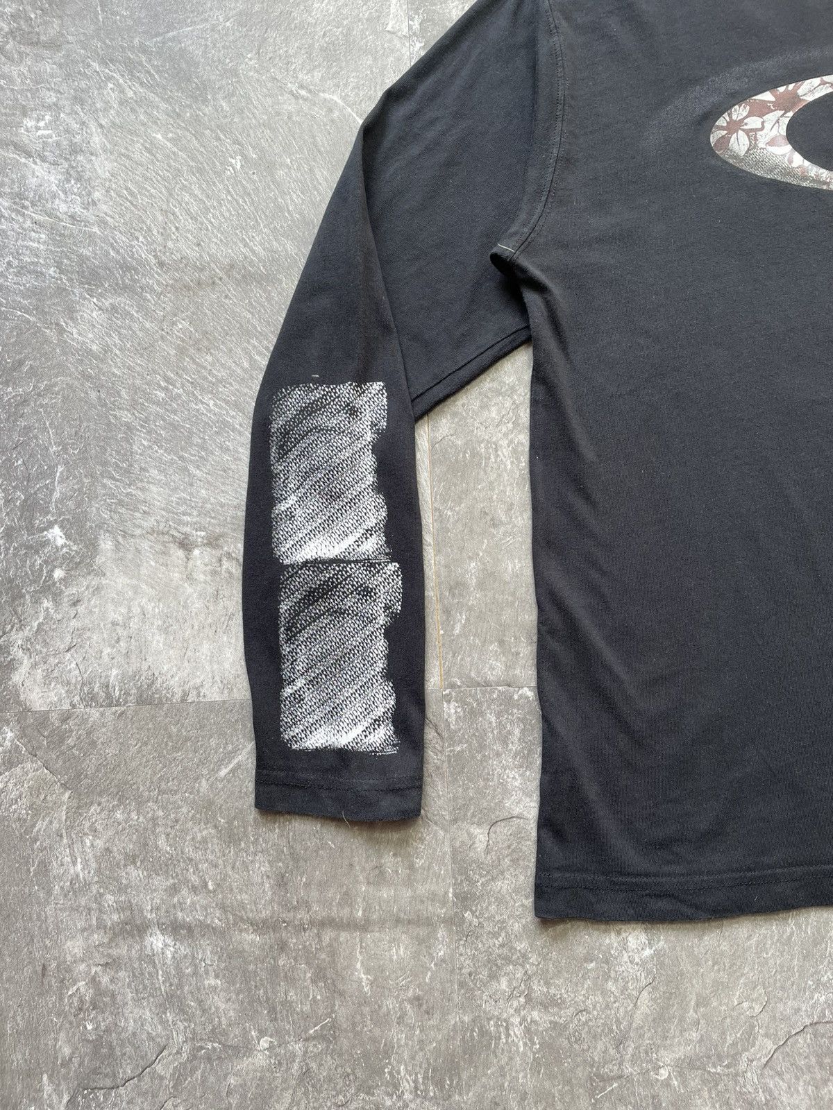 Oakley Vintage Oakley 90s Big Logo Black Long Sleeve Man Size M Y2k Size US M / EU 48-50 / 2 - 4 Thumbnail