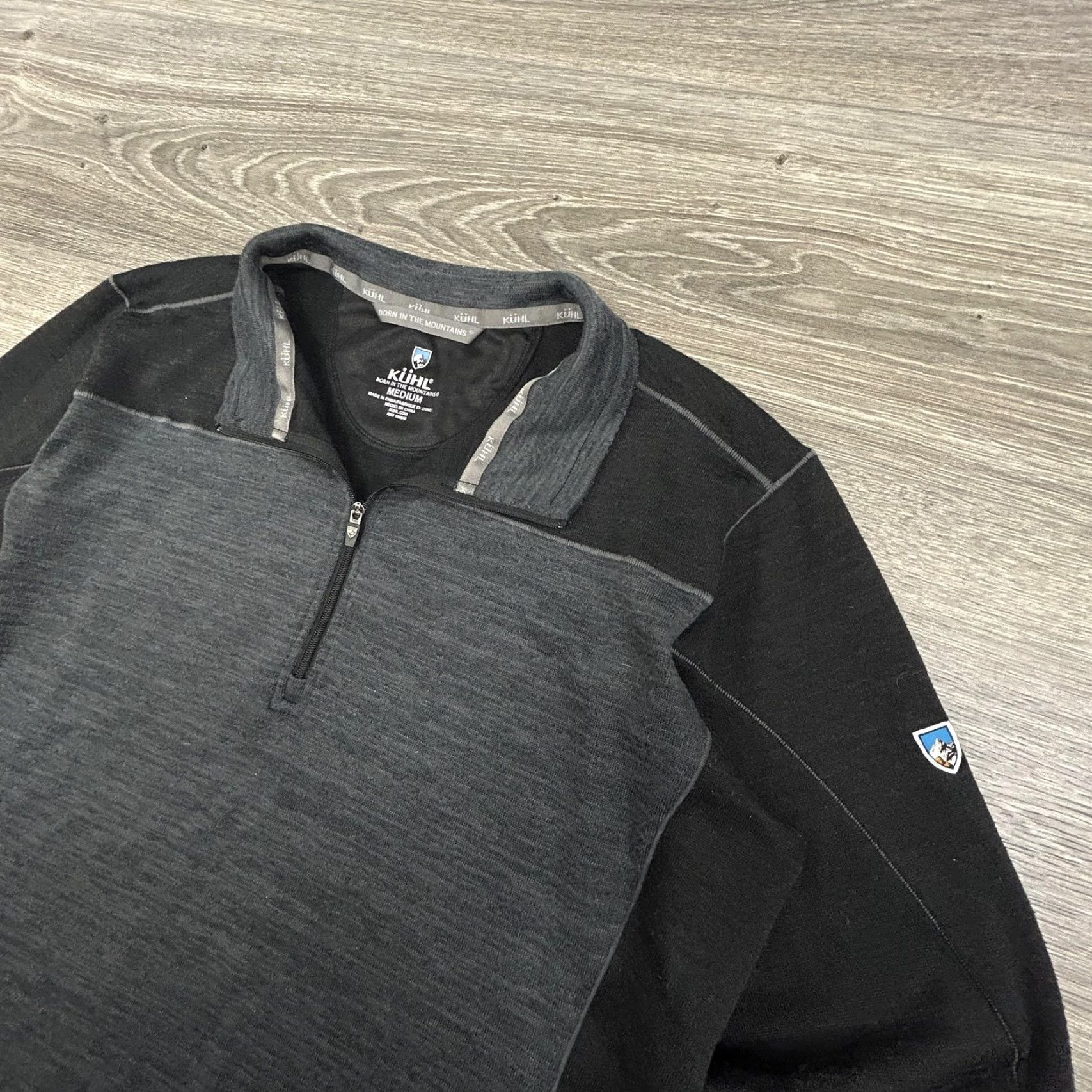 Vintage Kuhl Ryzer 1/4 Zip Pullover Mens Medium Performance Outdoor Stretch Tech Base Shirt Size US M / EU 48-50 / 2 - 3 Thumbnail