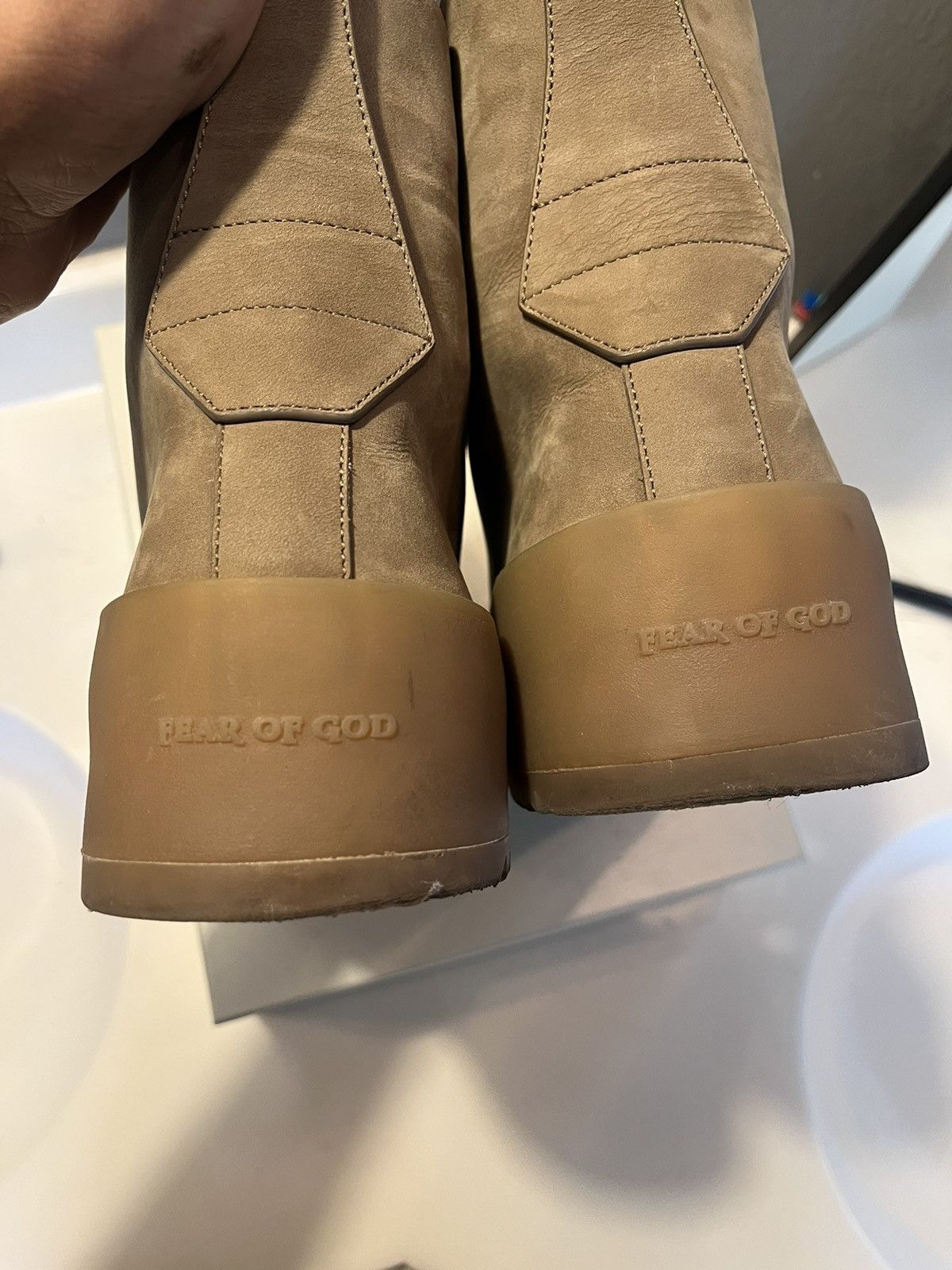 Fear of God Fear Of God Hiking Sneaker Stone Suede sz 13/46 Brand New Size US 13 / EU 46 - 11 Thumbnail