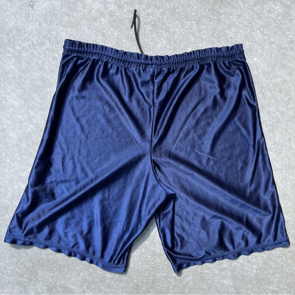 Nike Vintage Nike Michael Jordan 1996 NBA Shorts - Men's M/XL Size US 36 / EU 52 - 2 Thumbnail