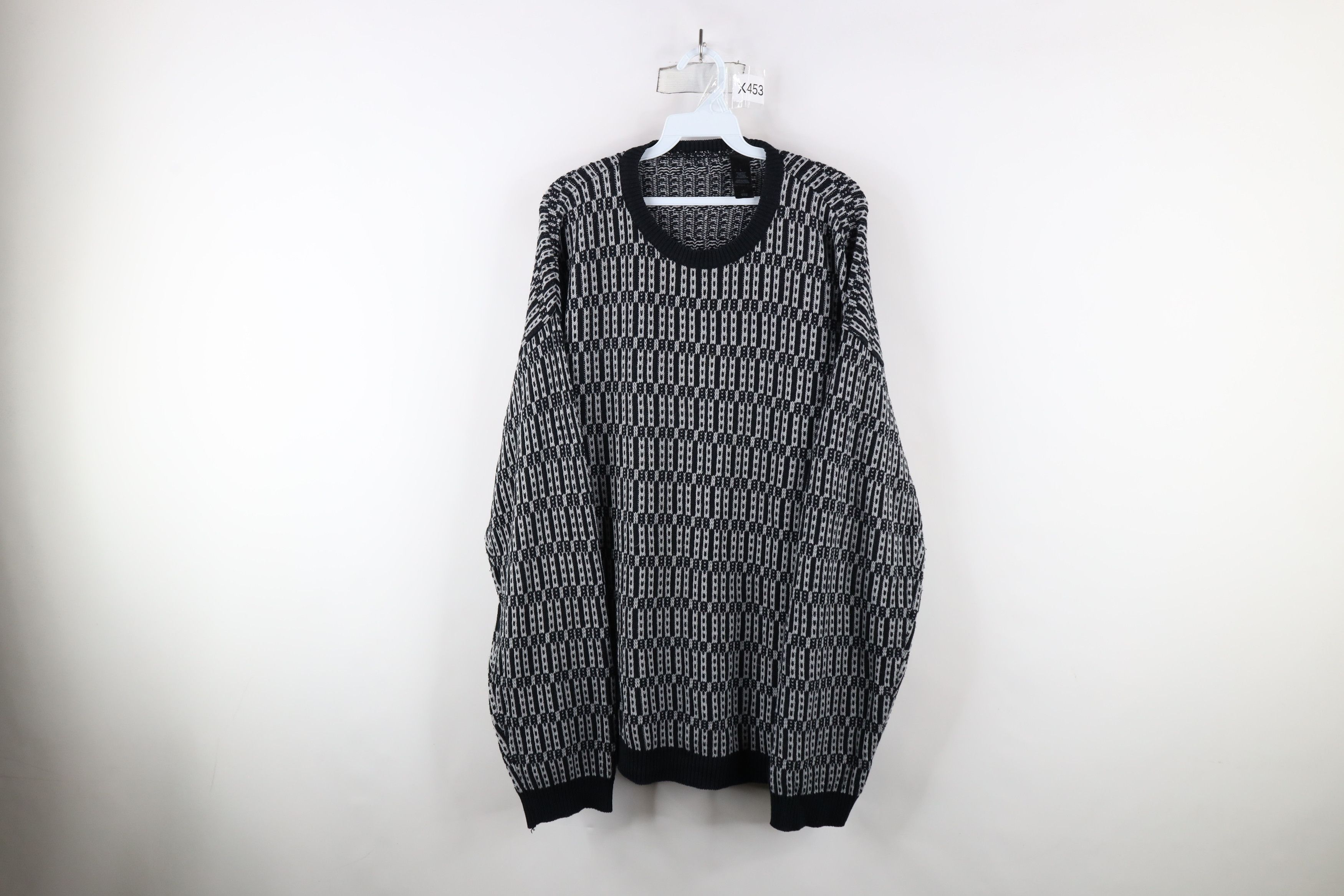 Vintage Vintage 90s Coogi Style Geometric Knit Crewneck Sweater Size US L / EU 52-54 / 3 - 1 Thumbnail