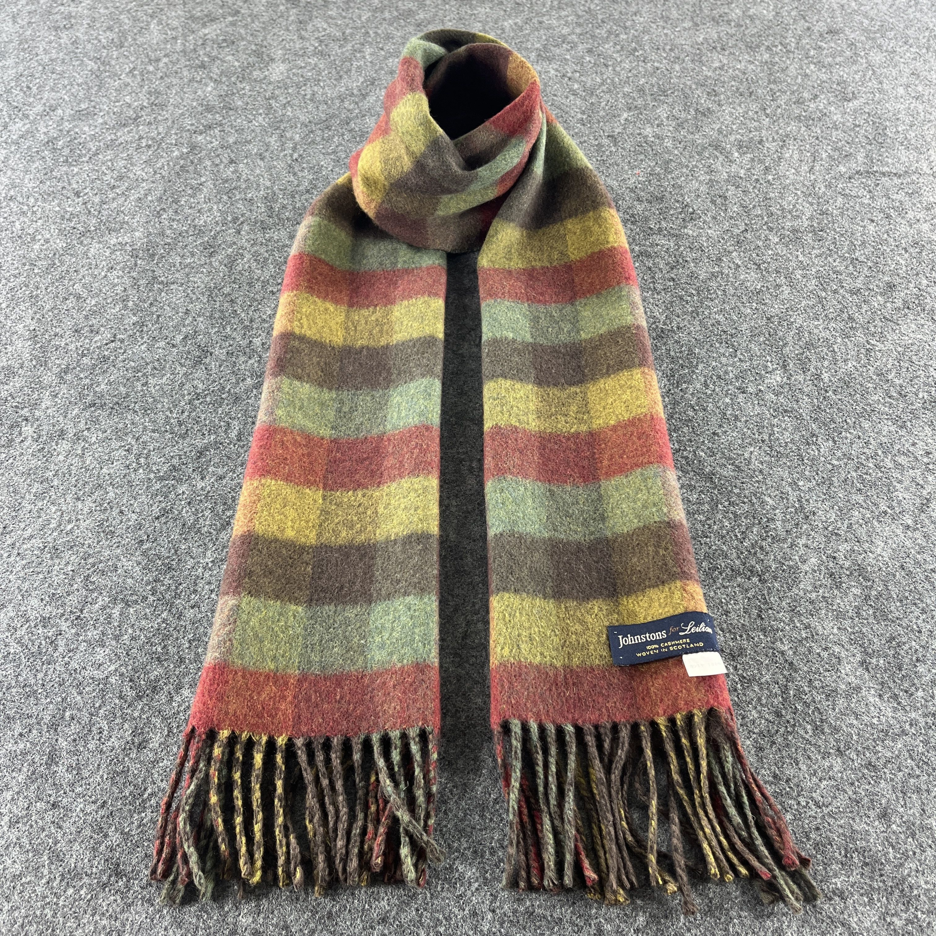 Johnstons Of Elgin Johnstons for Leilian Scarf / Muffler / Neckwear T1151 Size ONE SIZE - 1 Thumbnail