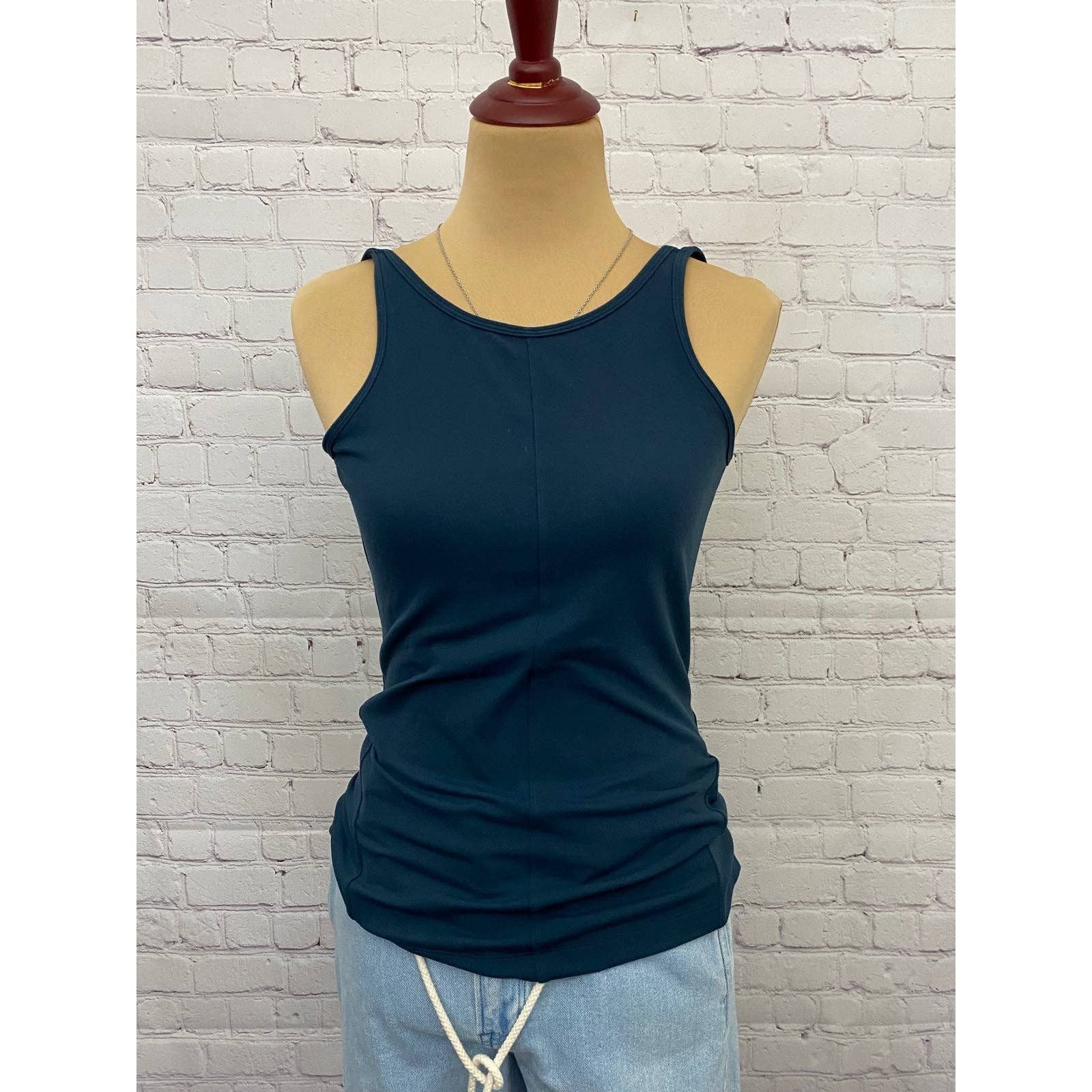 Lululemon lululemon tank top Size M / US 6-8 / IT 42-44 - 2 Thumbnail