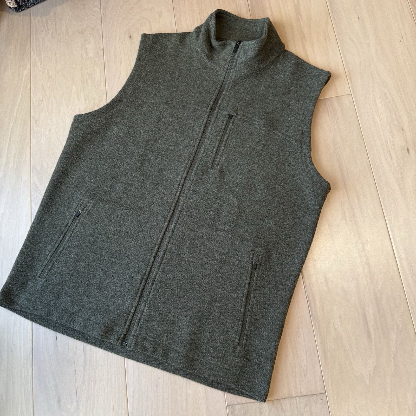 Ibex Ibex Shak Vest Large Green Full Zip Merino Wool Winter Size US L / EU 52-54 / 3 - 8 Thumbnail