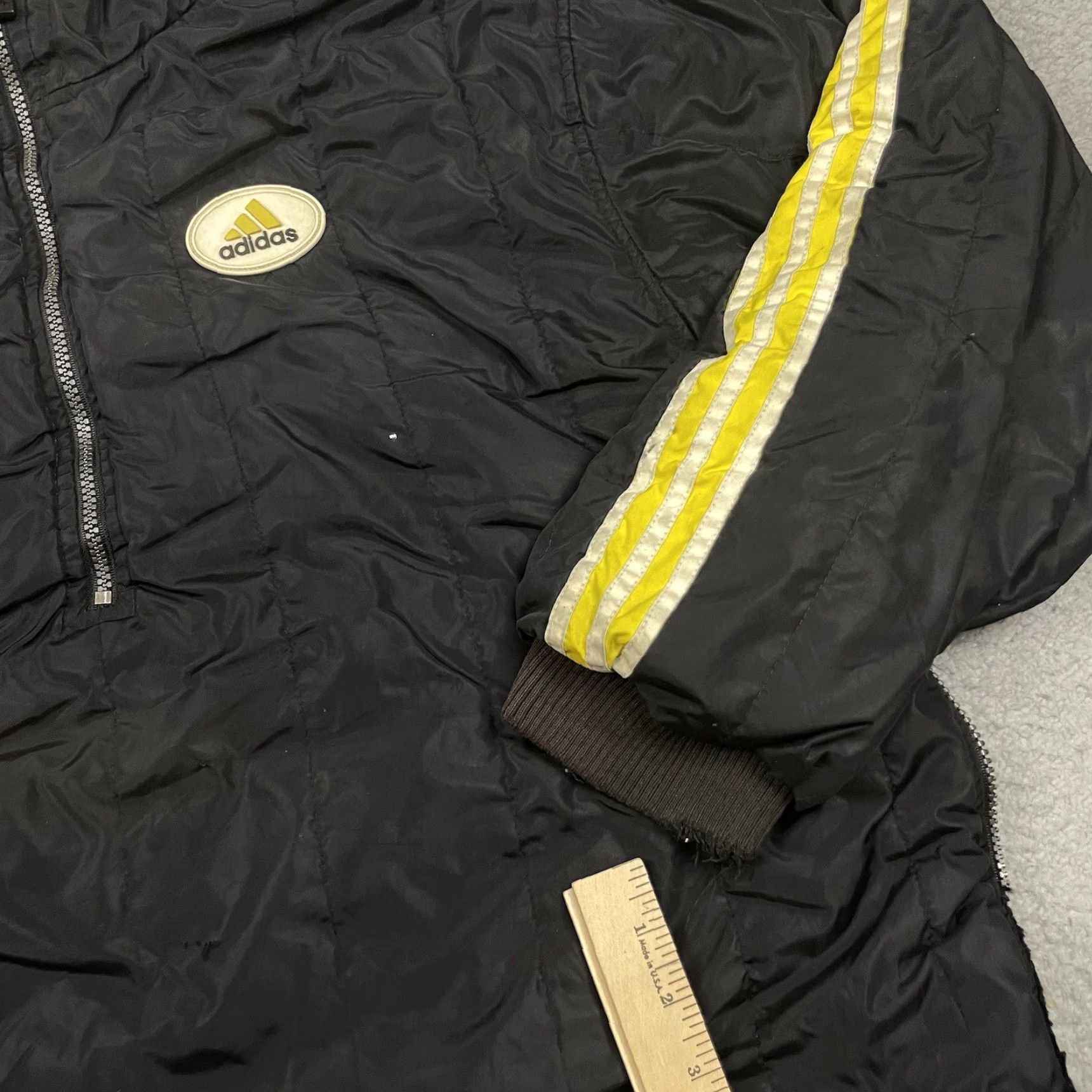 Adidas VINTAGE Adidas Jacket Mens Black Reversible Windbreaker Hooded Embroidered Gray Size M Size US M / EU 48-50 / 2 - 4 Thumbnail