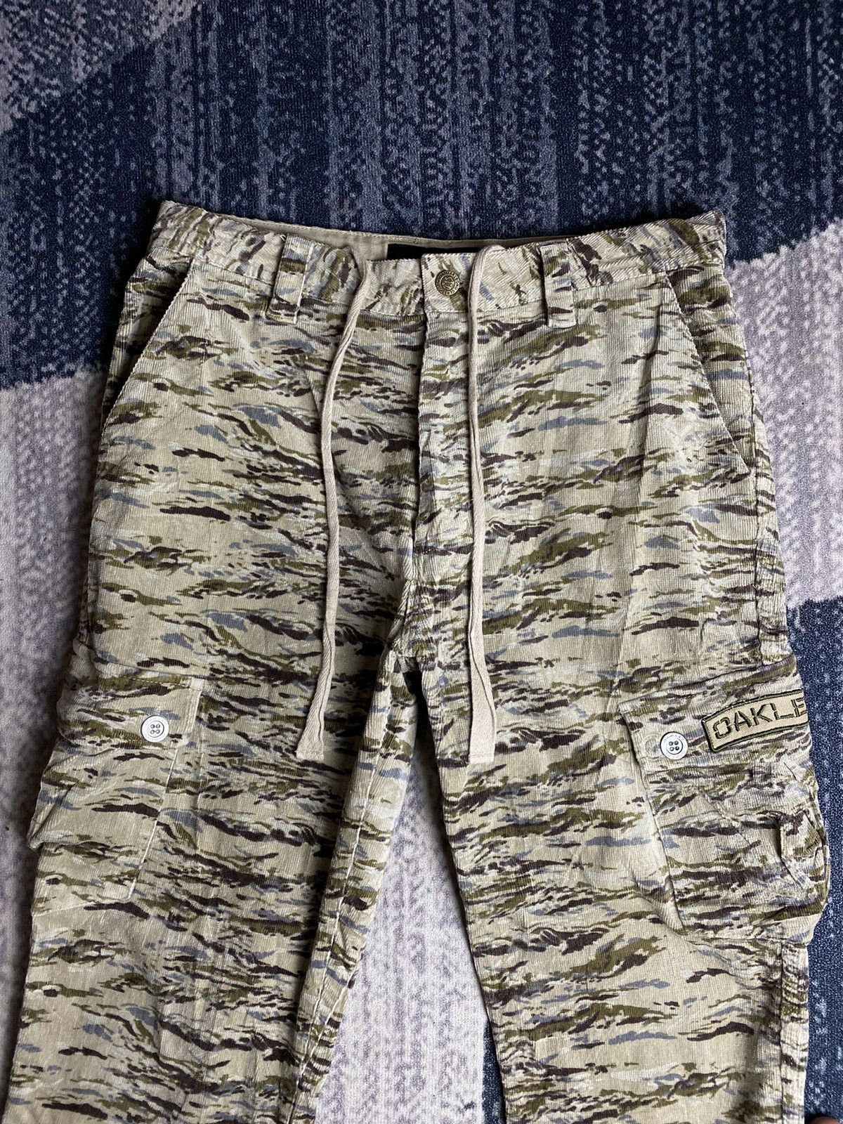 Oakley Oakley camo tactical multipocket bondage corduroy cargo pant Size US 34 / EU 50 - 2 Thumbnail