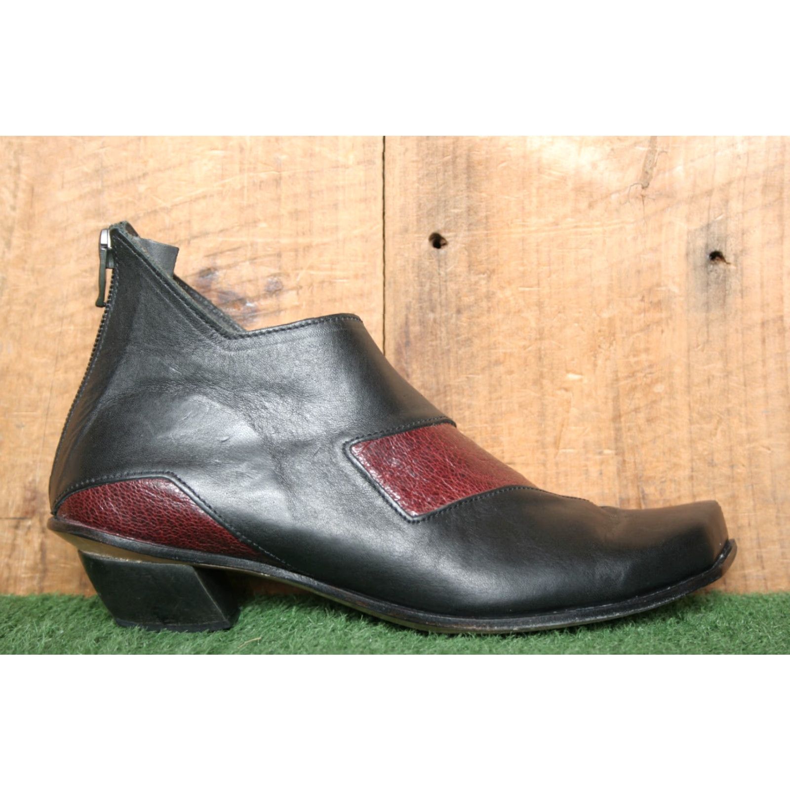 Area VINTAGE CYDWOQ Bootie Leather Black Burgundy 1" Heel Zip US 6 EUR 36 Womens Shoes Size US 6 / IT 36 - 2 Thumbnail