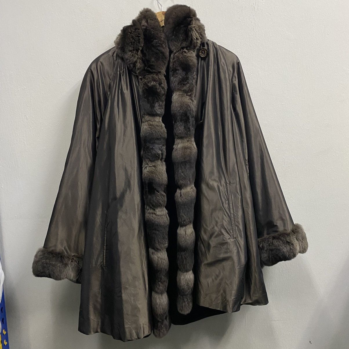 VINTAGE CRAZY‼️ FENDI Reversible Silk Fur Long Coat LIKE NEW