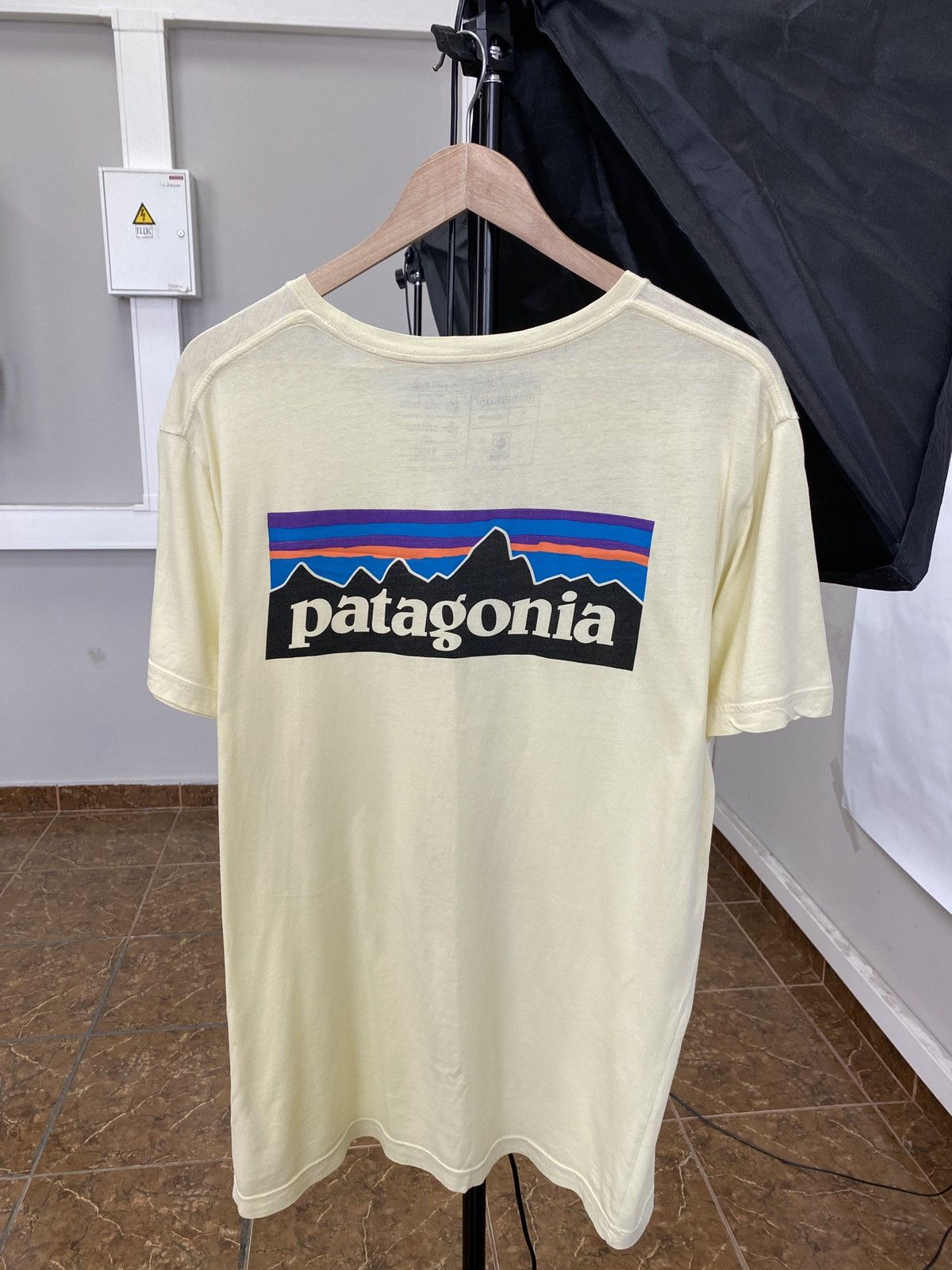 Patagonia 🇺🇸 Y2K Patagonia Outdoor T-Shirt Mountain Rare Retro Hype Size US L / EU 52-54 / 3 - 1 Thumbnail