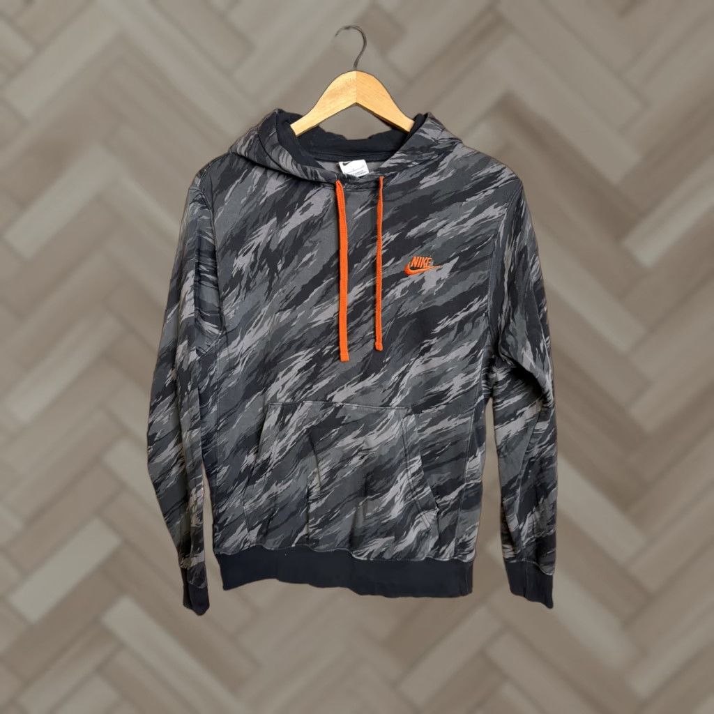 Nike VINTAGE Nike Hoodie S Club Fleece Black Camo Pullover Sweatshirt Sportswear Essentials Size US S / EU 44-46 / 1 - 1 Thumbnail