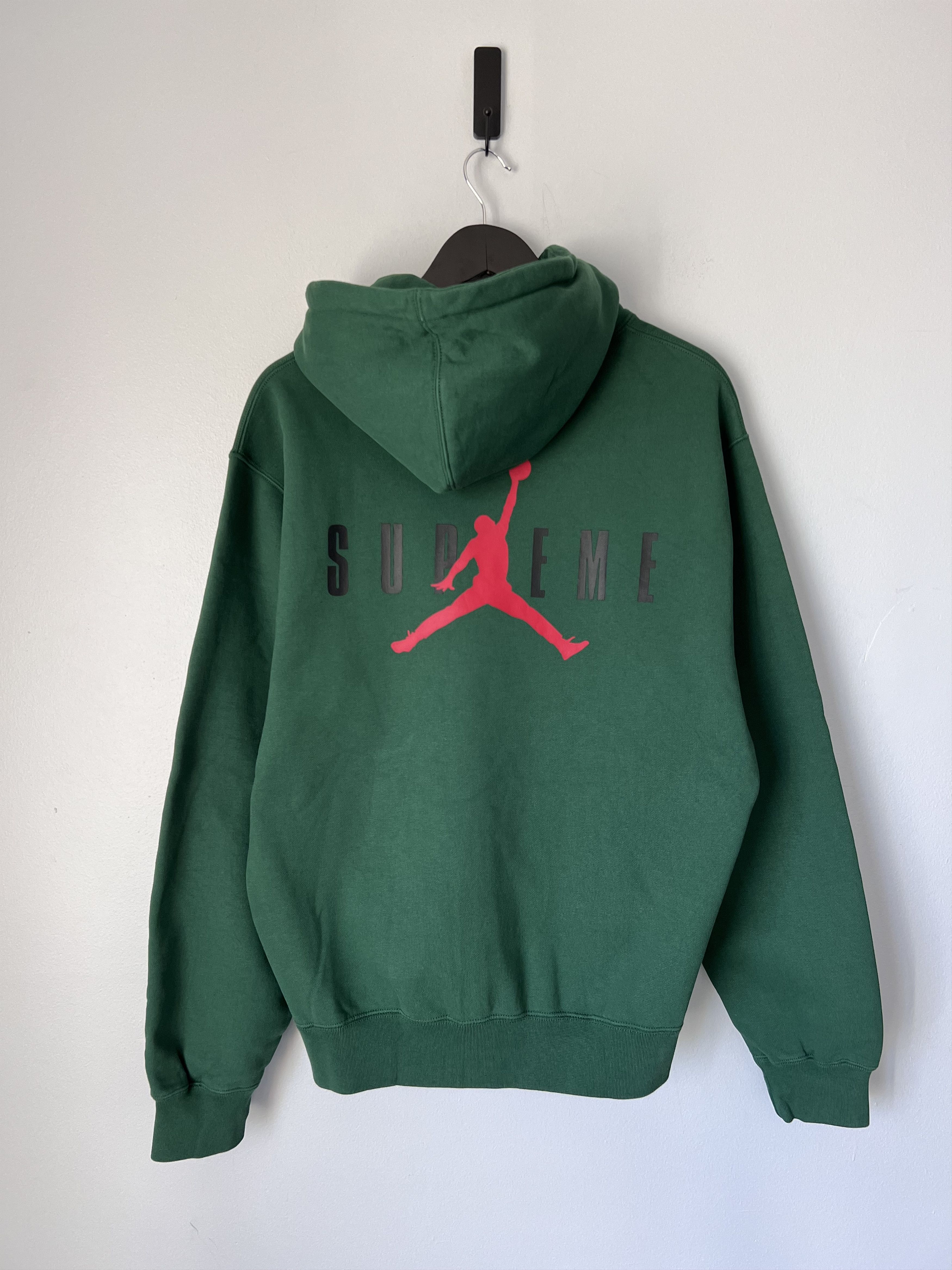 Jordan Brand × Supreme Supreme Jordan Hooded Sweatshirt in Green Size US S / EU 44-46 / 1 - 5 Thumbnail