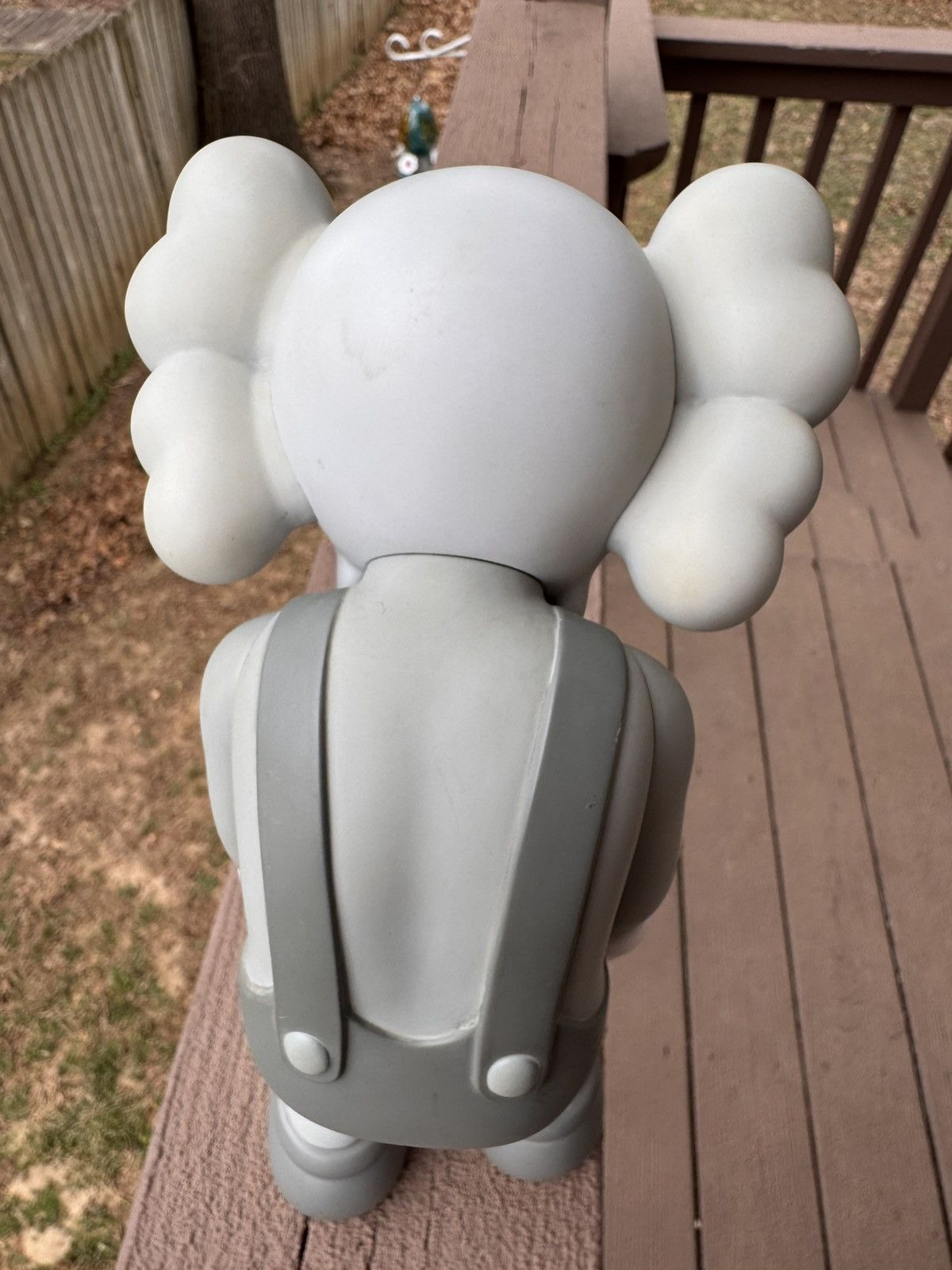 Kaws Kaws Small Lie Grey Figurine Size ONE SIZE - 8 Thumbnail