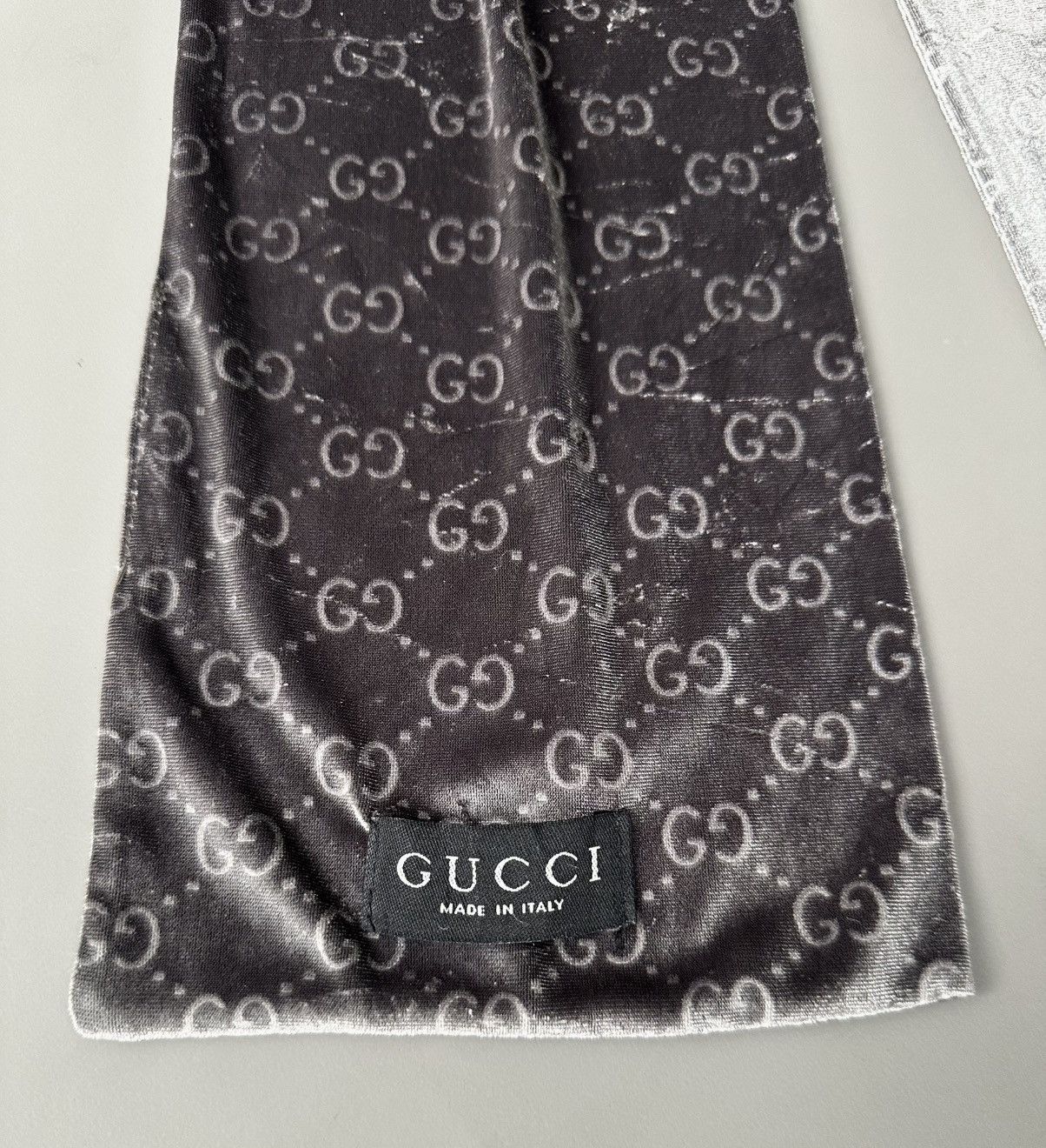 Gucci × Tom Ford Gucci - Tom Ford 1997 - GG Monogram Reflective Silver Velvet Size ONE SIZE - 6 Thumbnail