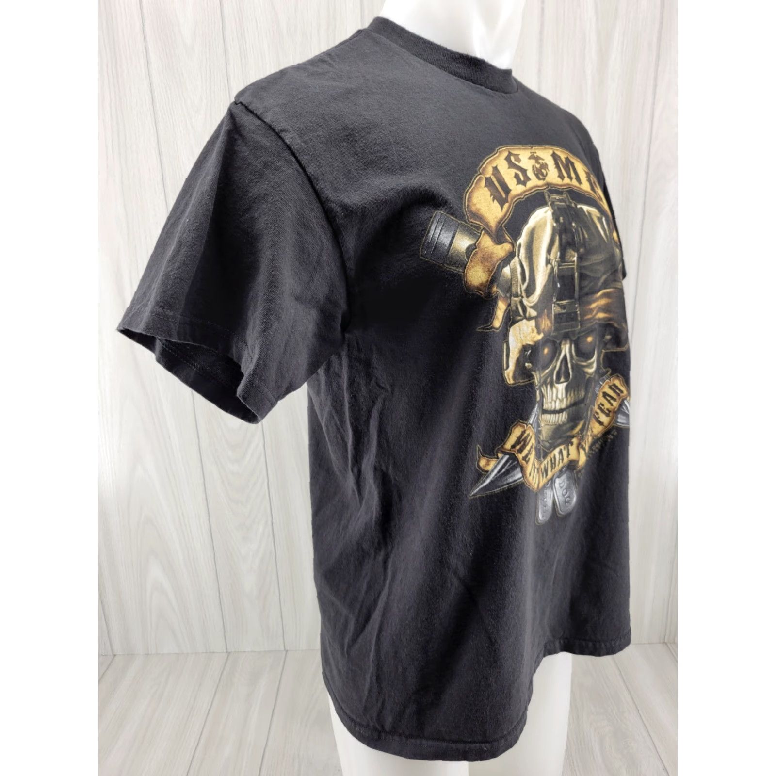 Delta Delta Black Ink Design Short Sleeve Crewneck T Shirt USMC Marines Large L Black Mens Size Regular Cotton Crew Neck Logo 100% Cotton Size US L / EU 52-54 / 3 - 5 Thumbnail