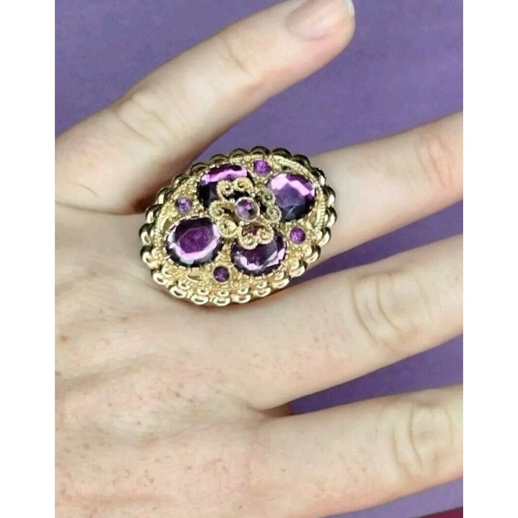 Vintage Purple Amethyst Cocktail Ring Stretch Band 1 Size Jewelry Bo Size ONE SIZE - 3 Thumbnail