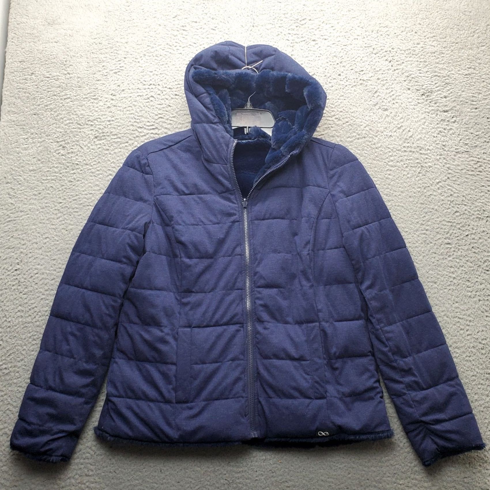 Vintage BE BOUNDLESS Reversible Jacket Womens Size L Blue Full Zip Hooded Fluffy Fleece Outdoor Jacket Men not applicable Size L / US 10 / IT 46 - 3 Thumbnail