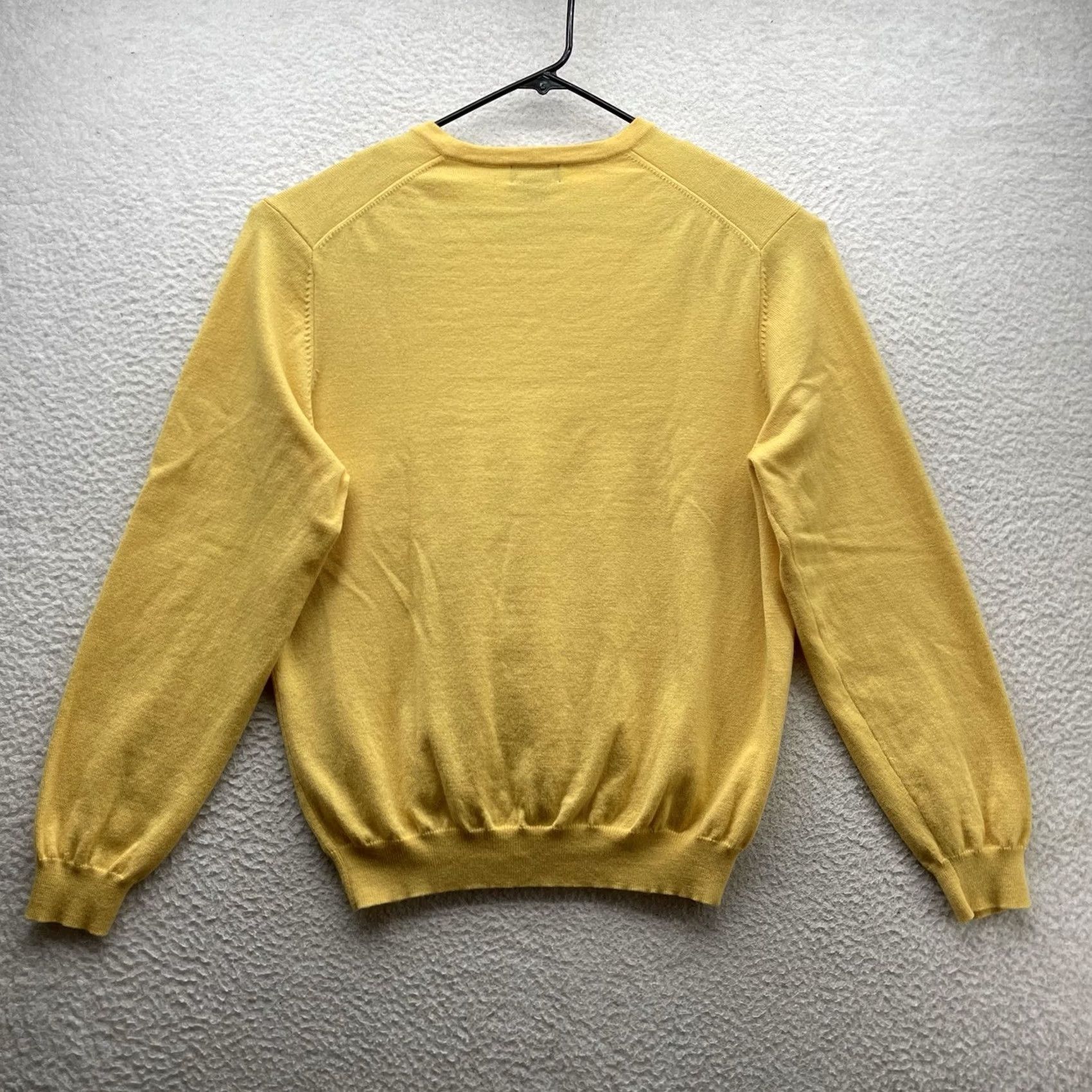 Brooks Brothers VINTAGE Brooks Brothers Sweater Mens L Yellow V-Neck Merino Wool Blend Stretch Size US L / EU 52-54 / 3 - 5 Thumbnail