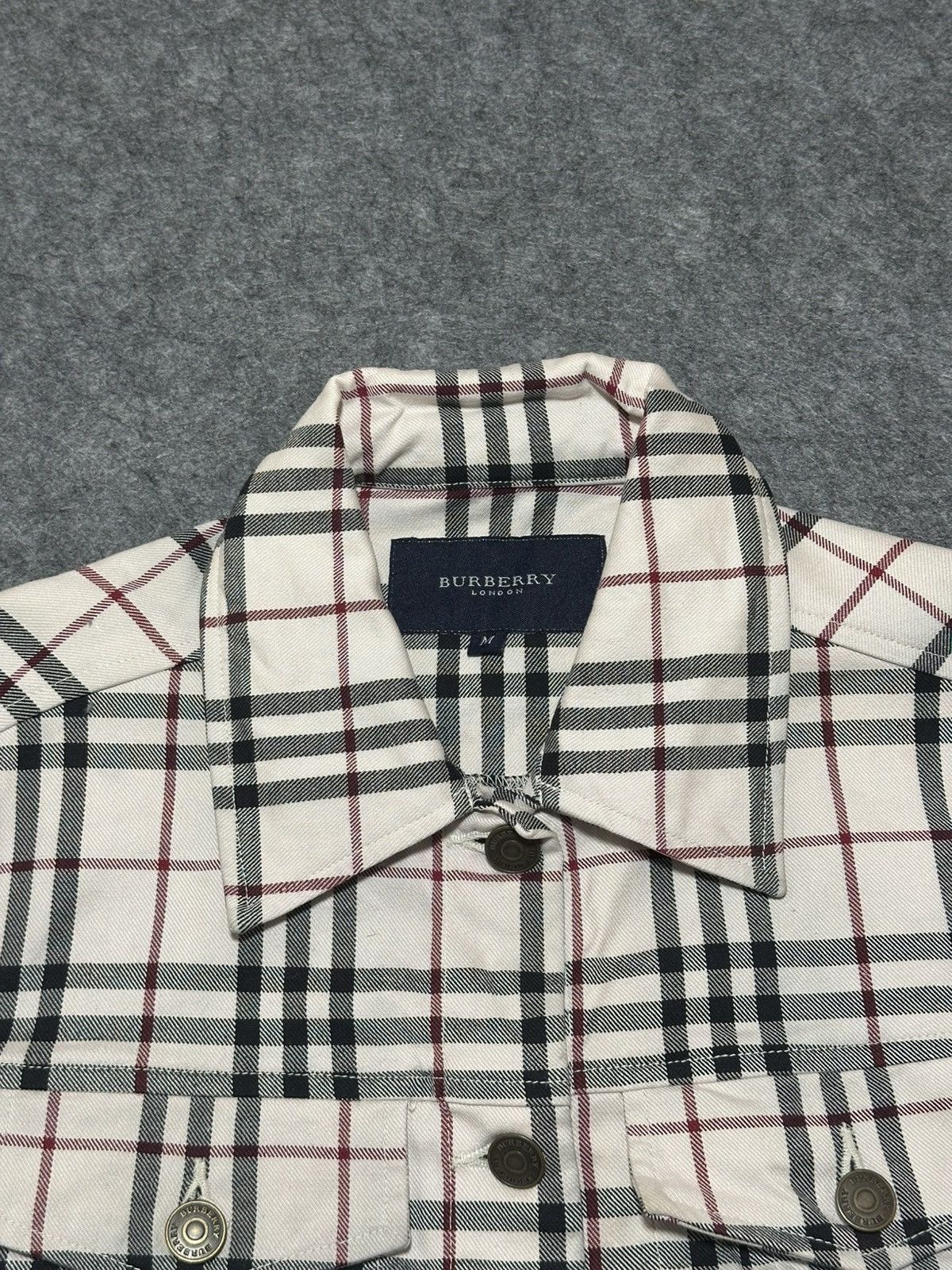 Burberry vintage Burberry London beige nova check cotton denim-style. Size M / US 6-8 / IT 42-44 - 5 Thumbnail