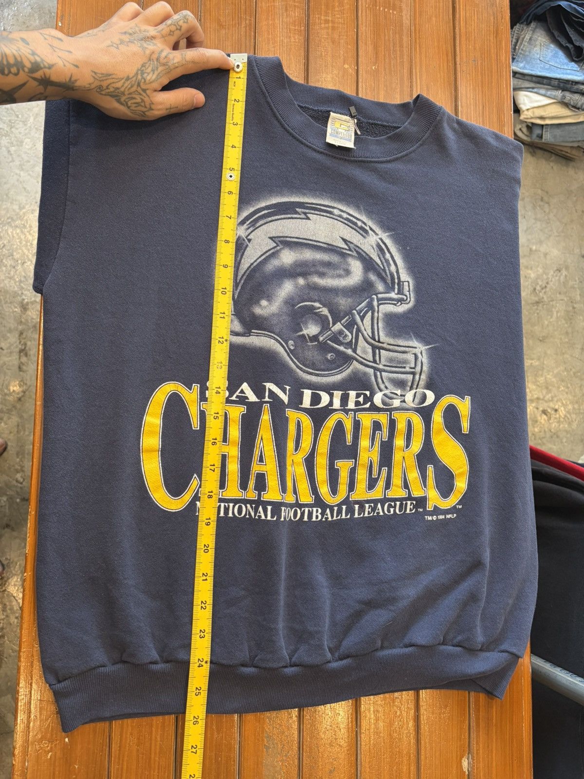 NFL Vintage 90s San Diego Chargers NFL Crewneck Sweatshirt Size US XL / EU 56 / 4 - 7 Thumbnail