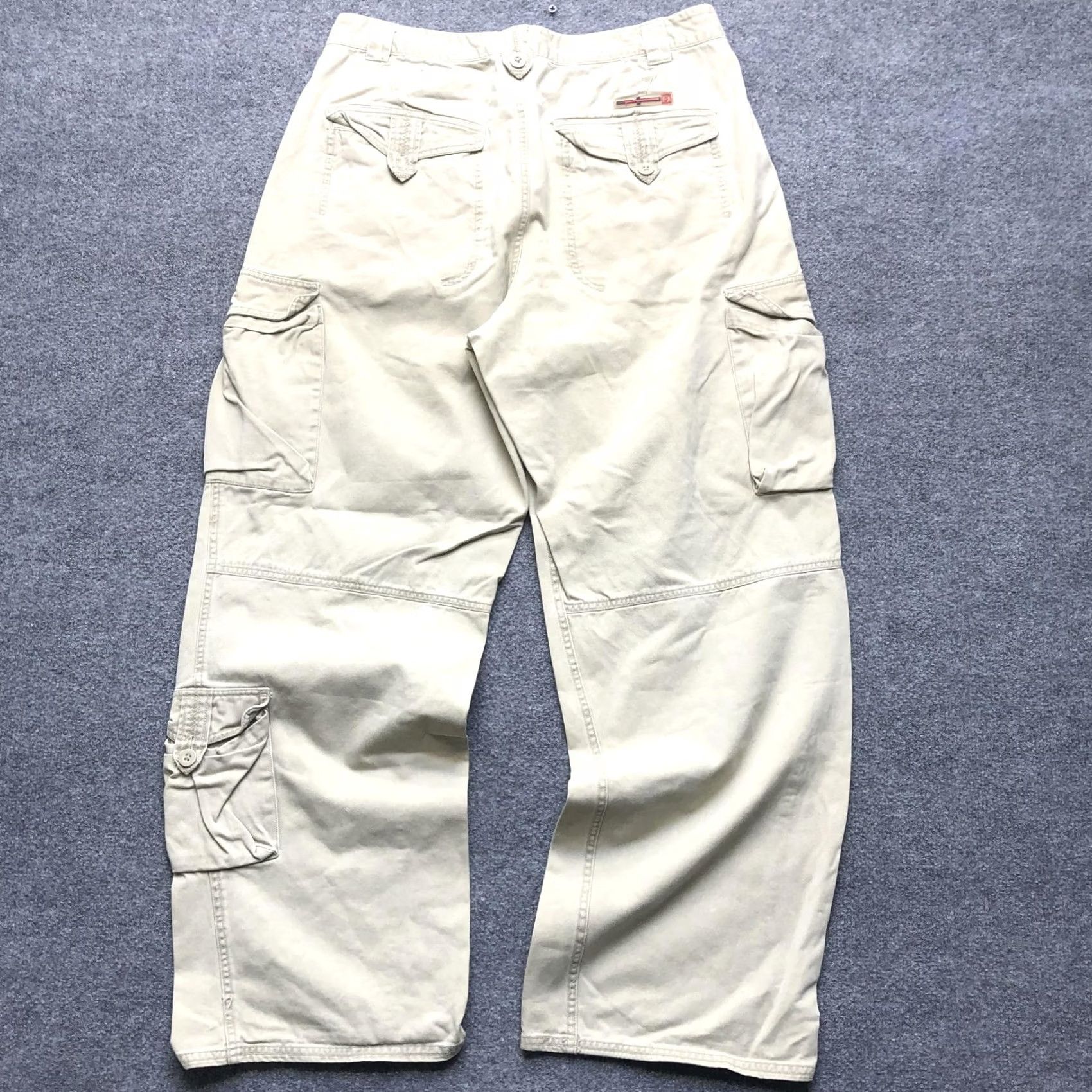 Vintage Plugg Mens Cargo Pants Beige 34x30 Regular Relaxed Fit Pockets Casual Denim Style Cotton Front Snap Flat Front Size US 34 / EU 50 - 7 Thumbnail