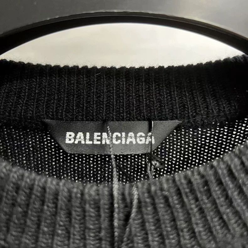 Balenciaga Balenciaga Black Cashmere Logo Sweater from Balenciaga-250 Size US L / EU 52-54 / 3 - 3 Thumbnail
