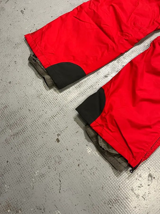 Prada Prada Linea Rossa Gore-Tex Red Ski Pants Size US 34 / EU 50 - 8 Thumbnail