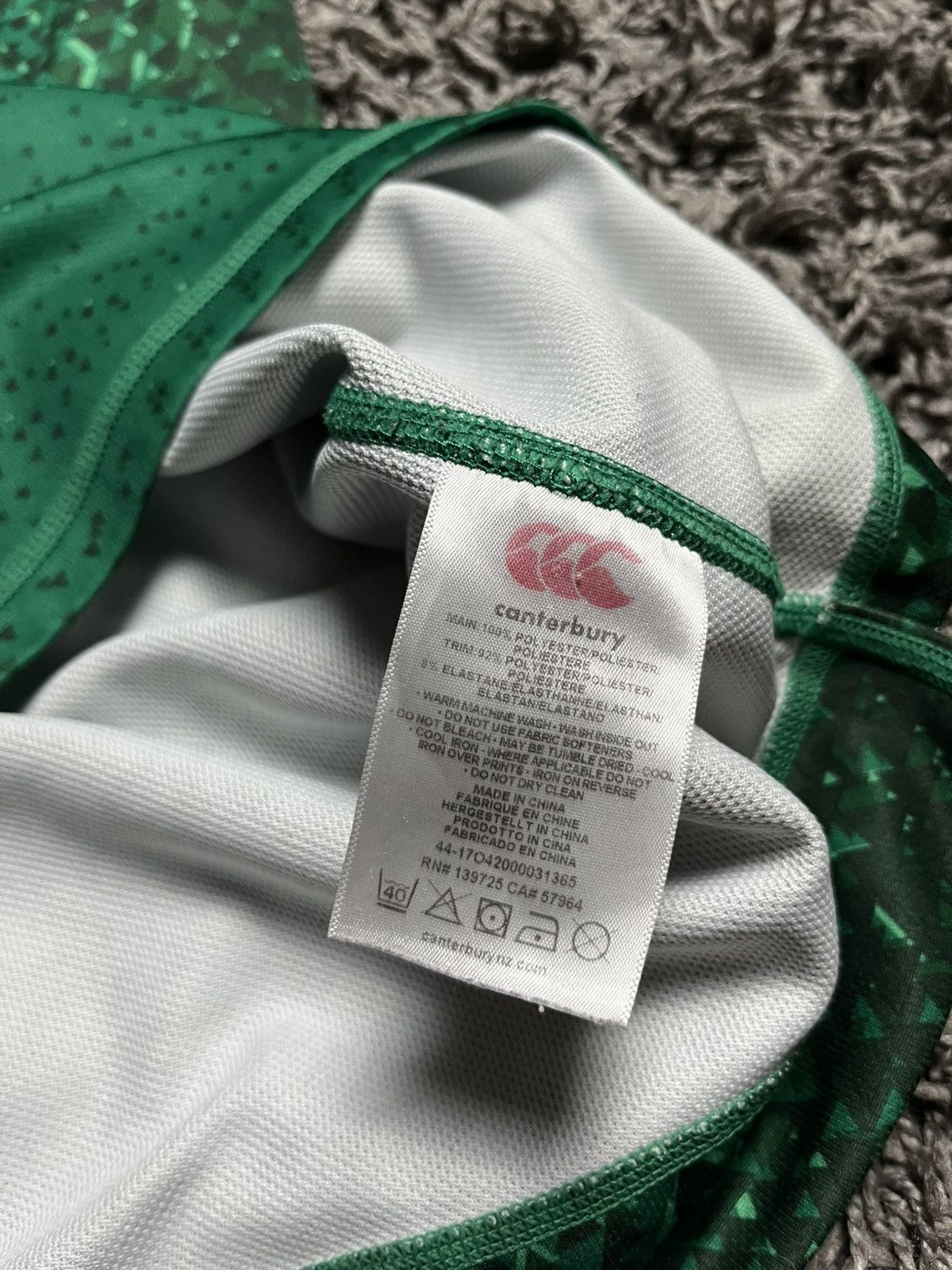 Canterbury of New Zealand Canterbury Ireland IRFU 2018/19 Home Rugby Jersey VapoDri+ Size US L / EU 52-54 / 3 - 7 Thumbnail
