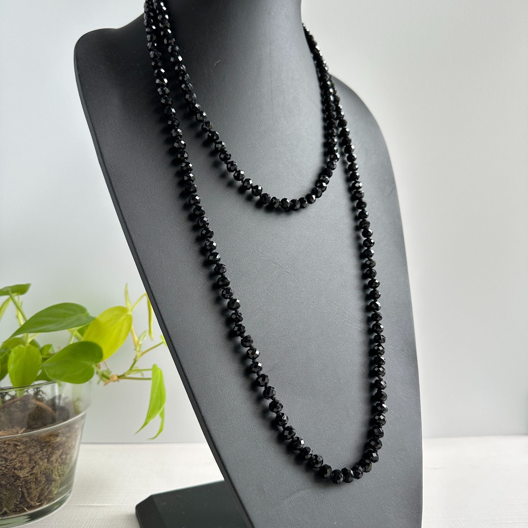 Vintage 1920s Art Deco Black Faceted Glass Opera Necklace Size ONE SIZE - 2 Thumbnail