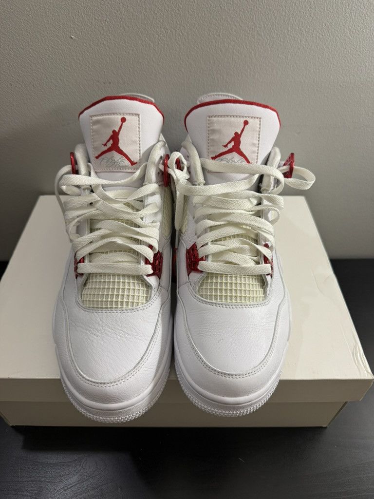Jordan Brand Jordan 4 Retro Metallic Red Size US 12 / EU 45 - 2 Thumbnail