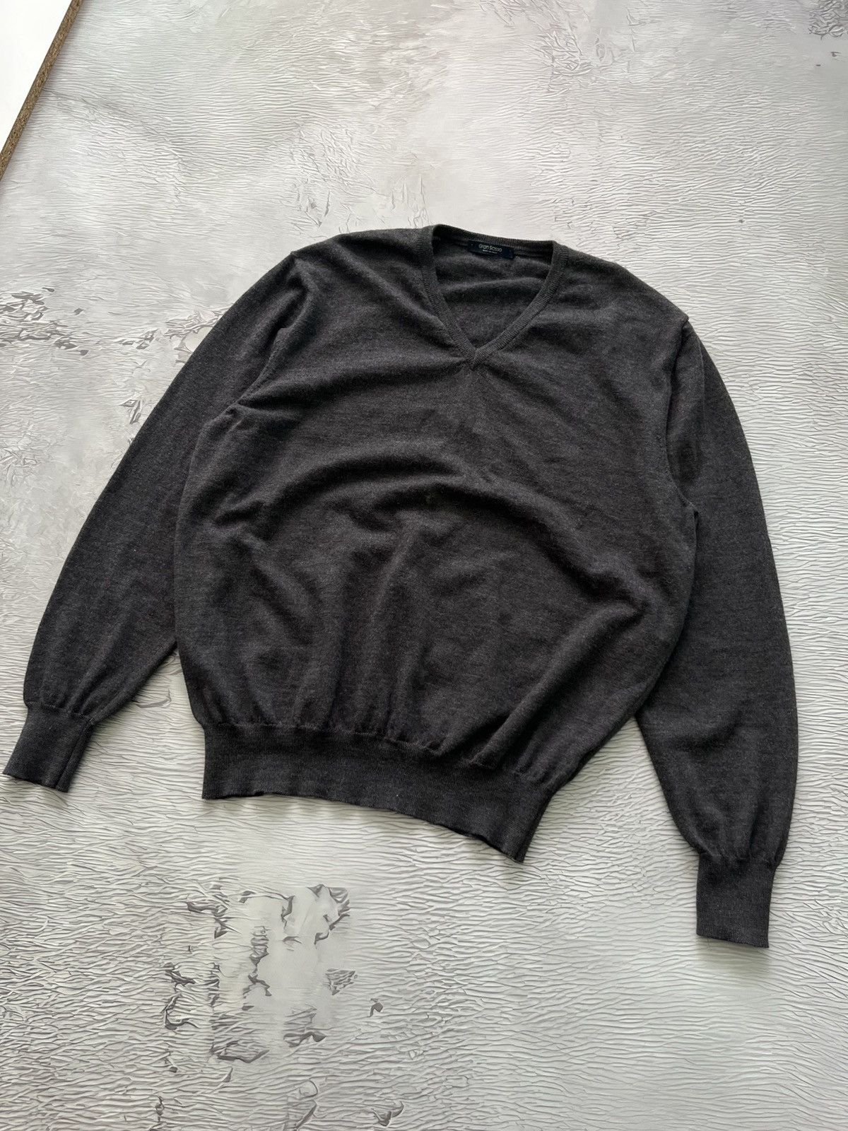 Gran Sasso Vintage Gran Sasso Wool V-Neck Sweater Gray Size US L / EU 52-54 / 3 - 1 Thumbnail