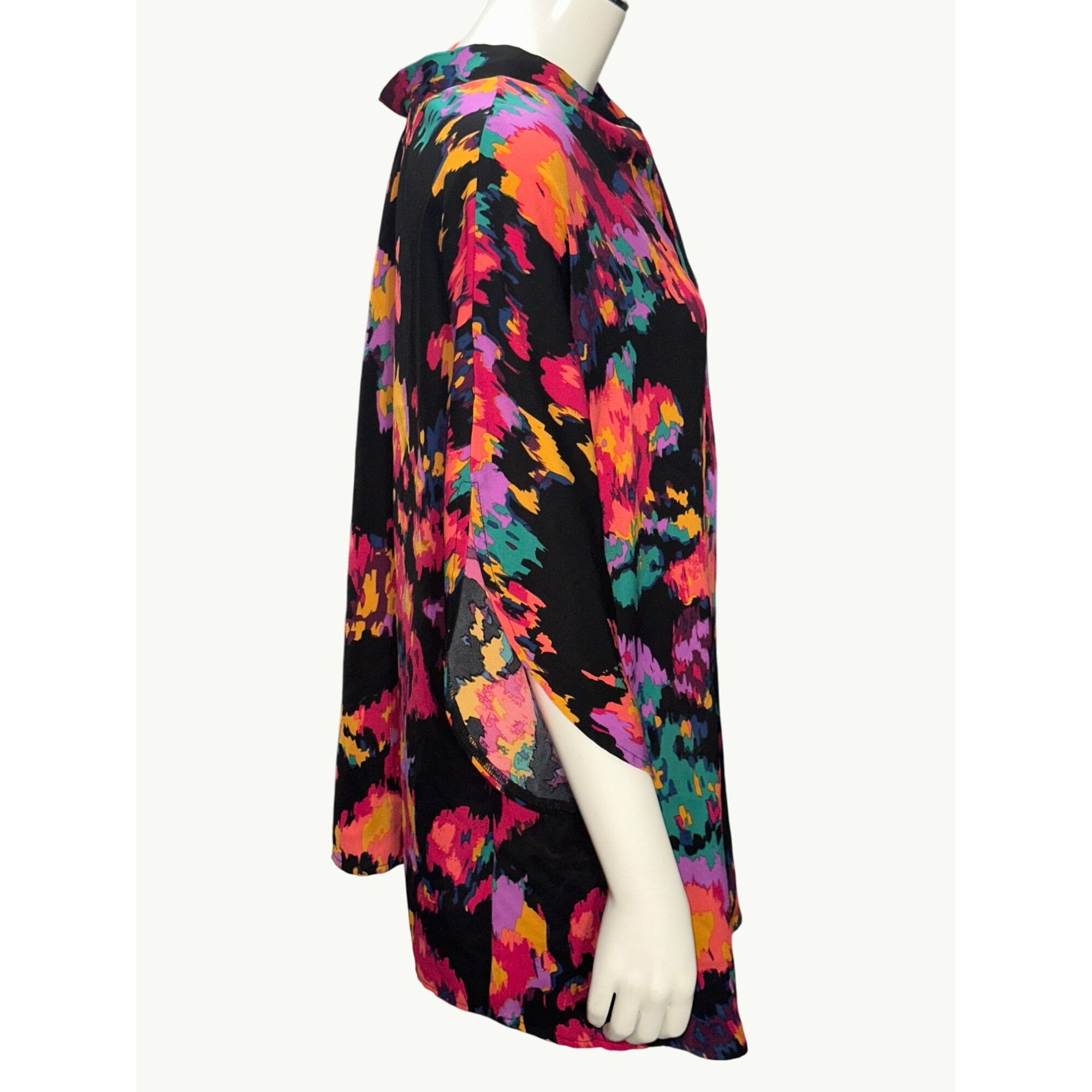 Other CCC Colorful Abstract Print Tunic Keyhole Neck Three Quarter Size XL / US 12-14 / IT 48-50 - 4 Thumbnail