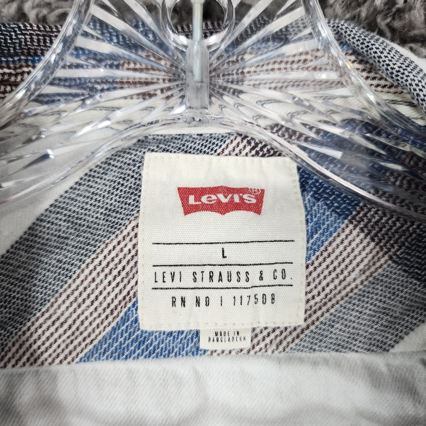 Levi's LEVI'S Shirt Men White Blue Plaid Long Sleeve Button-Up Size L Regular Blue Plaid Mens Shirt Size US L / EU 52-54 / 3 - 4 Thumbnail