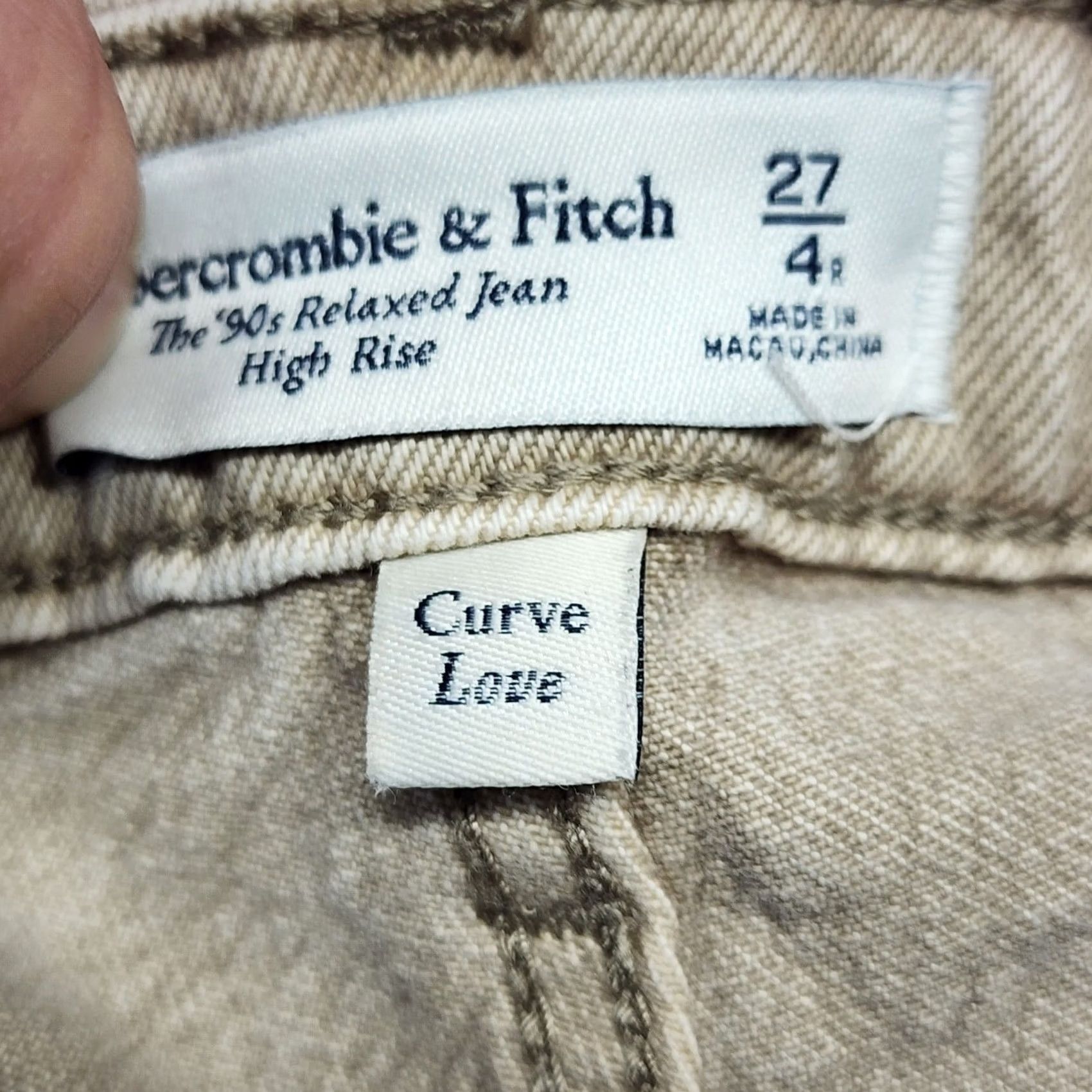 Abercrombie & Fitch Abercrombie 90s Relaxed High Rise Curve Love Jeans 4 Tan Straight Stretch Jeans Women Regular 30in Inseam Cotton Blend 5-Pocket Rise High Size 27" / US 4 / IT 40 - 4 Thumbnail