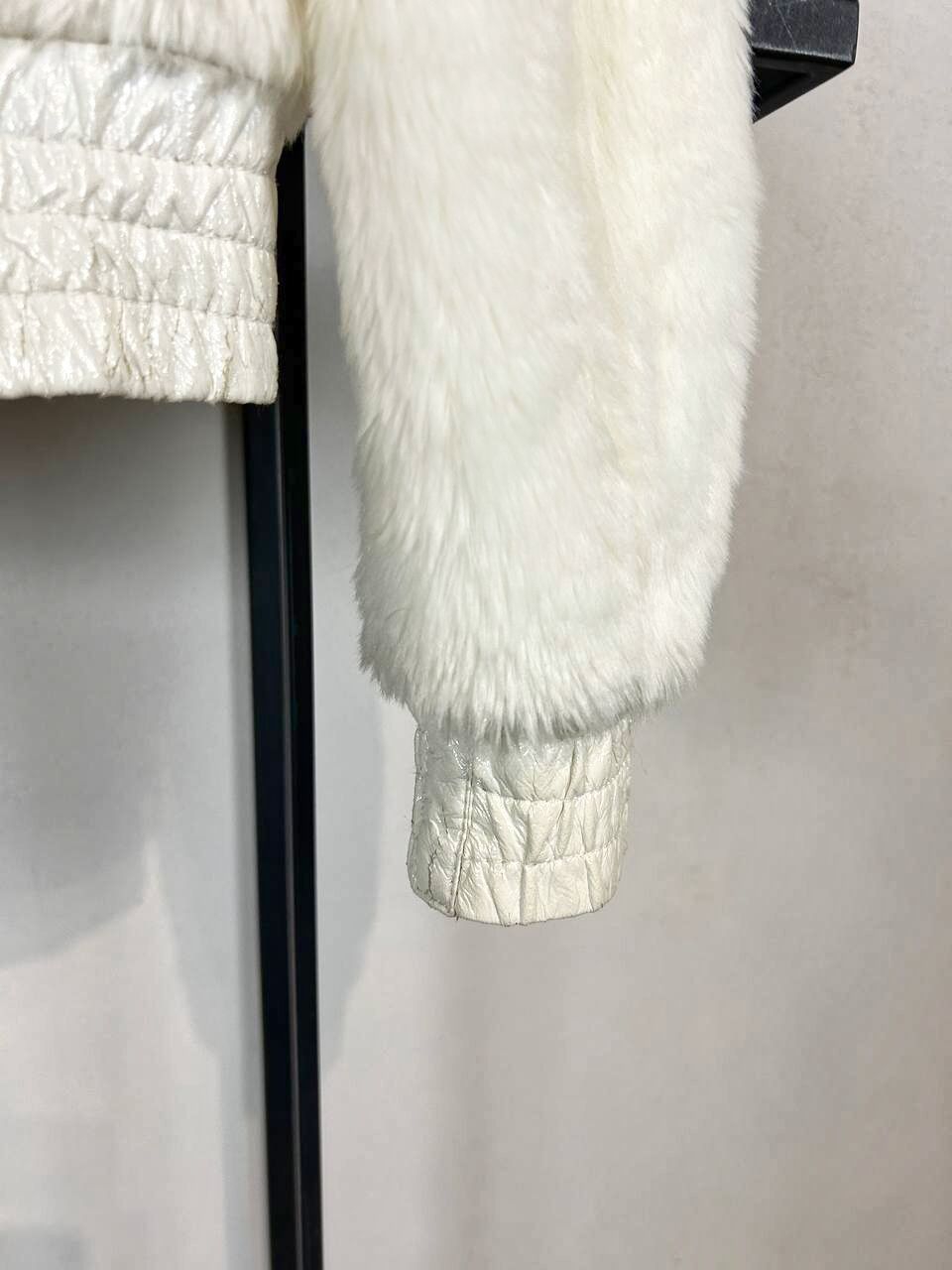 Japanese Brand Cropped Faux Fur Jacket White Soft Girl Coquette Y2K Core Size US S / EU 44-46 / 1 - 14 Thumbnail