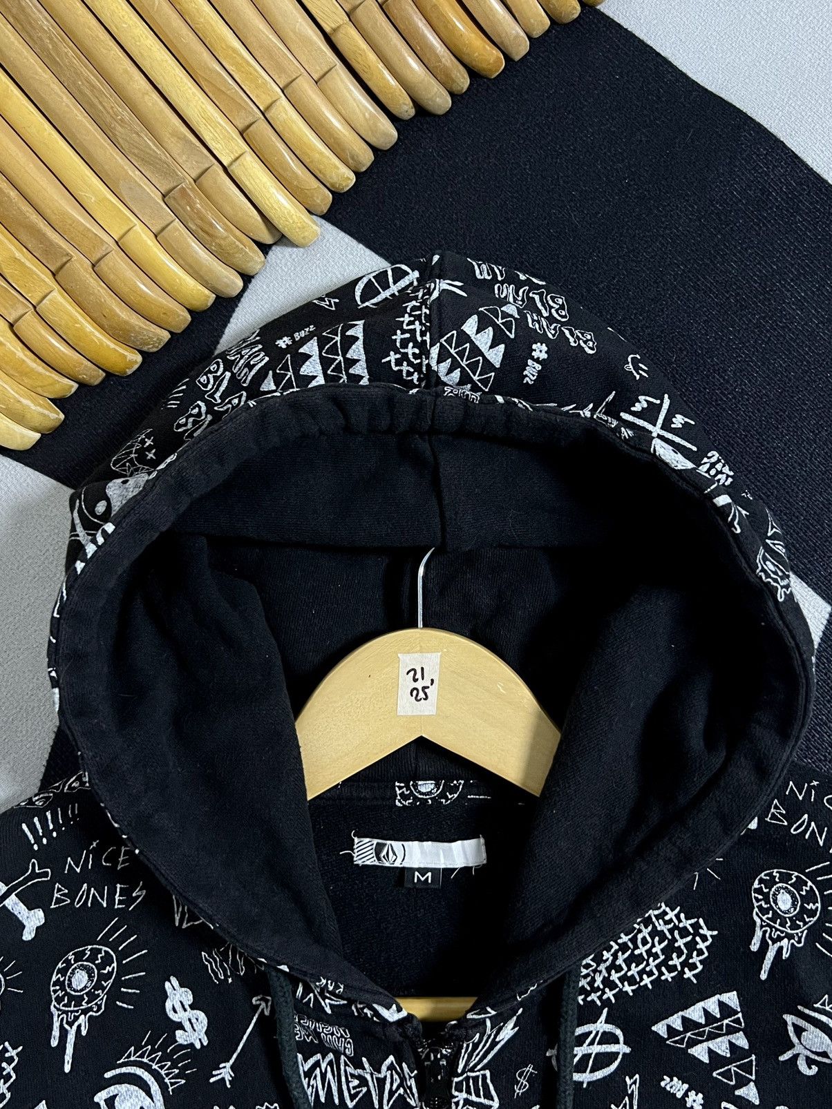 Other VOLCOM OVERPRINT PULLOVER HOODIE Size US S / EU 44-46 / 1 - 7 Thumbnail
