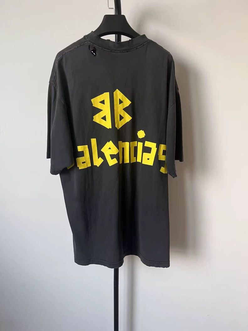 Balenciaga Balenciaga Tape Letter Logo Printed Jersey Crew Neck Loose Size US XS / EU 42 / 0 - 2 Thumbnail
