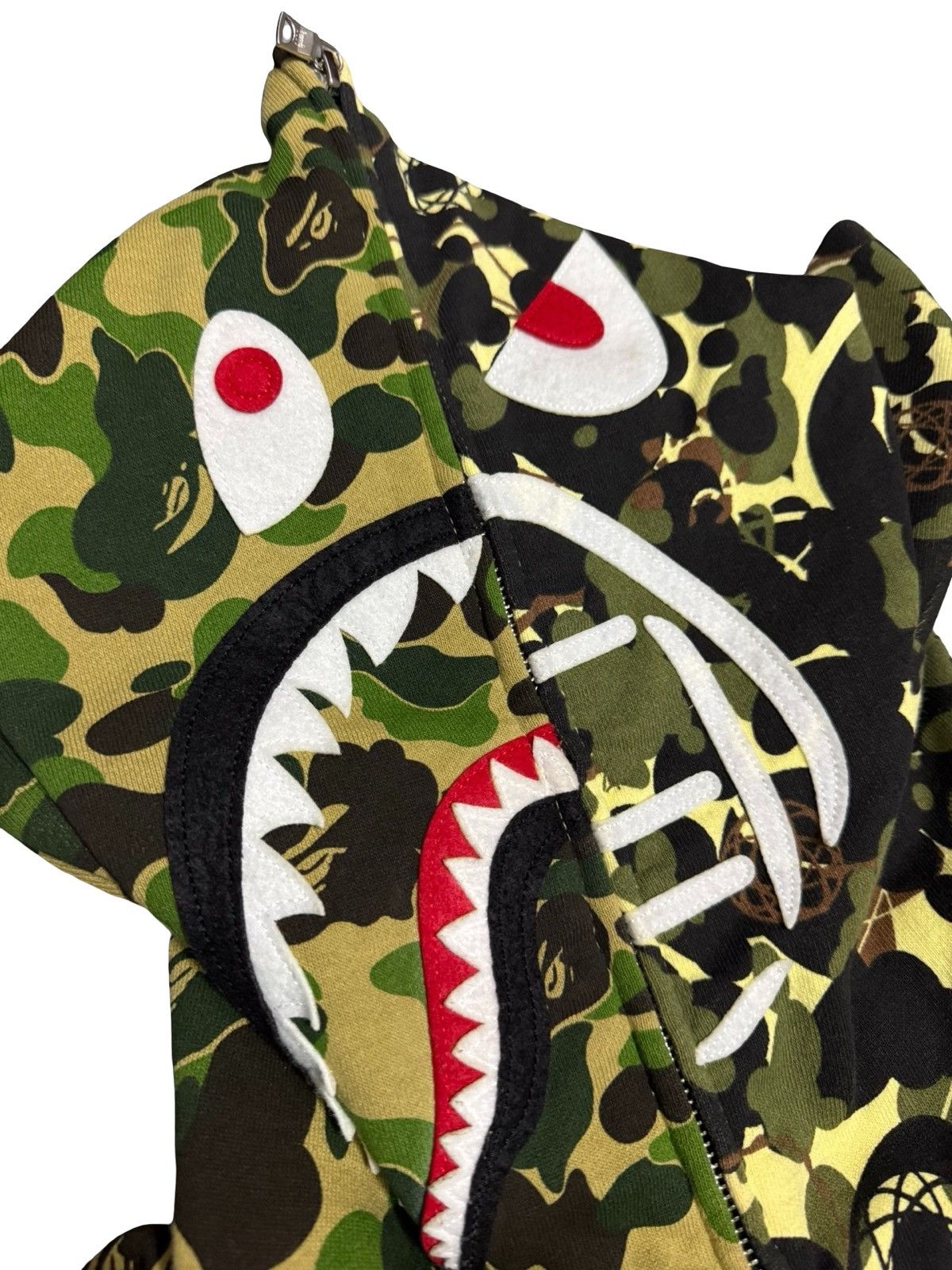 Bape BAPE x UNKLE SS21 WIDE Full Zip Hoodie in green Size US L / EU 52-54 / 3 - 3 Thumbnail