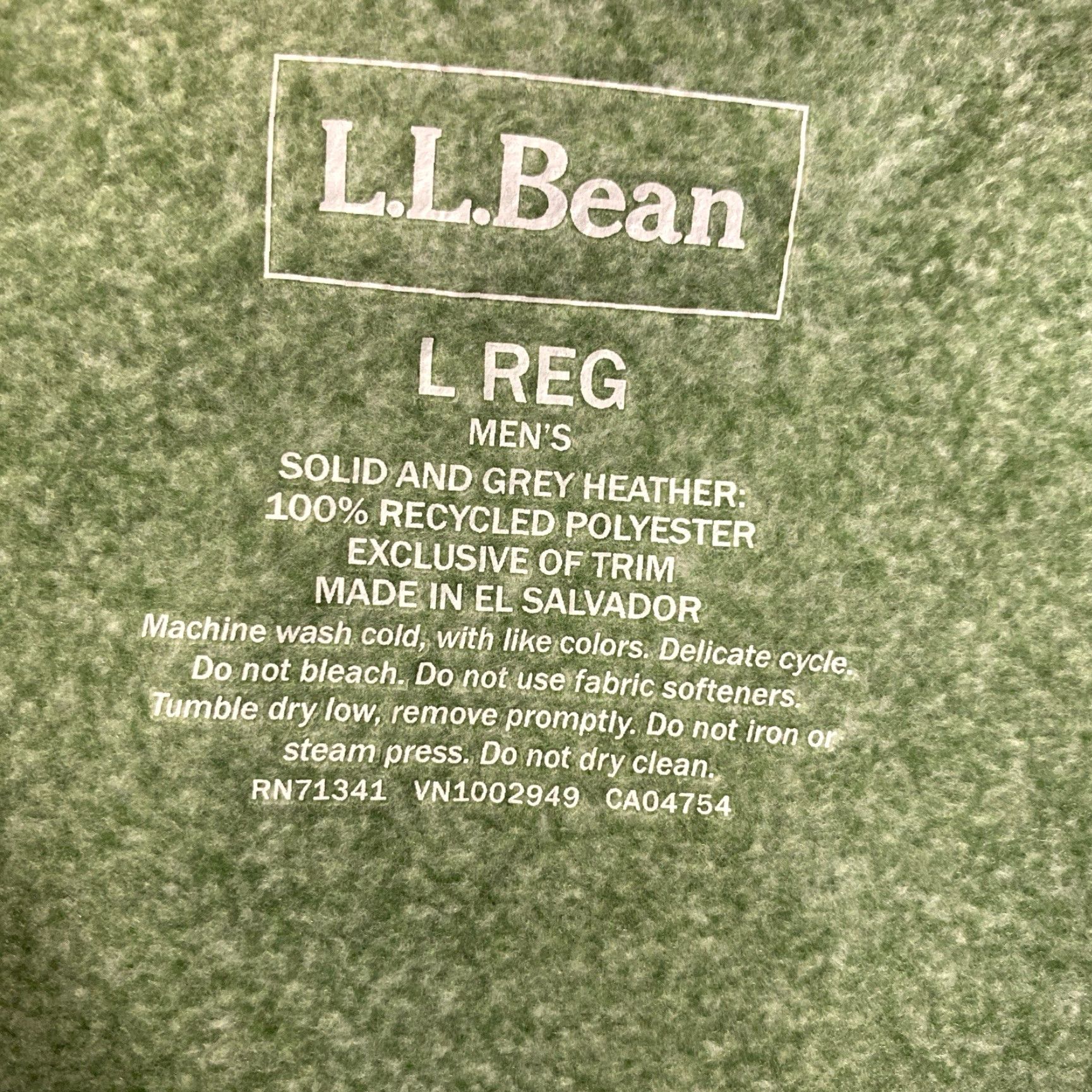 Vintage LL Bean Men's Zip Up Fleece Sweatshirt Regular Fit Green Size L Size US L / EU 52-54 / 3 - 3 Thumbnail