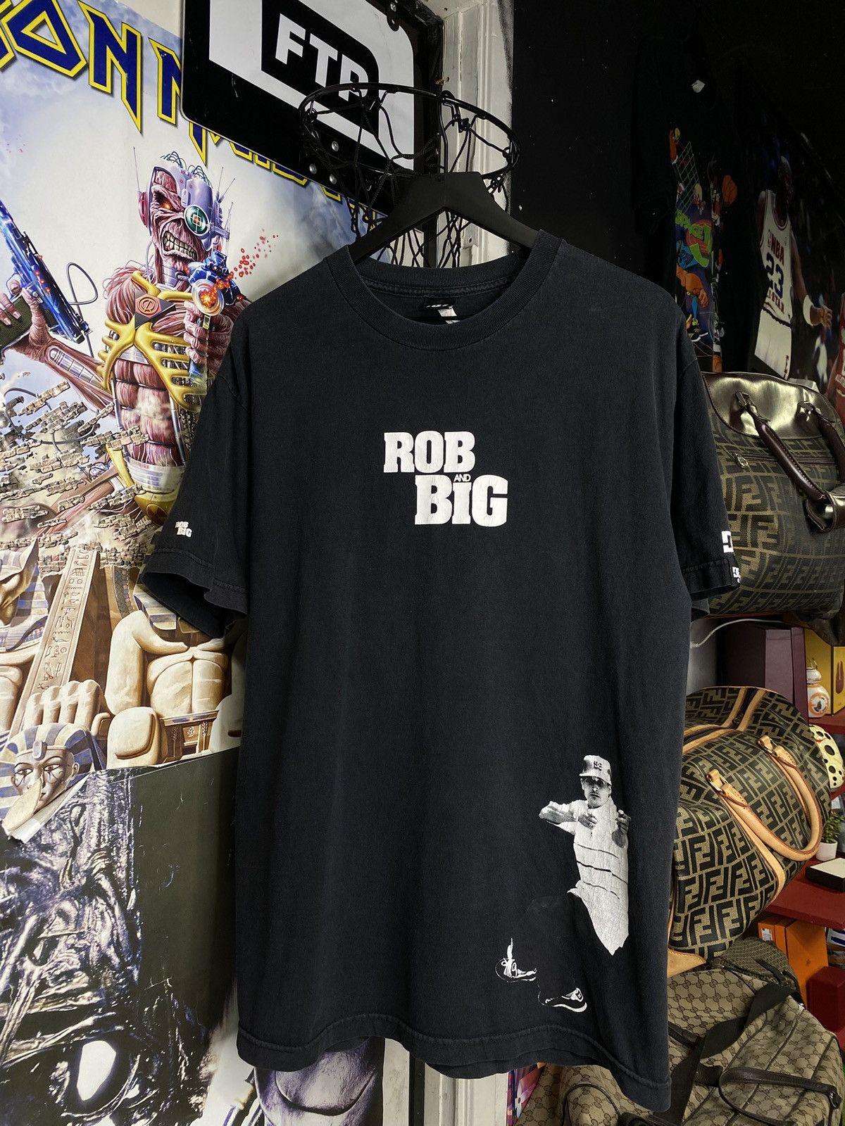 Vintage Vintage Y2K Rob & Big T-Shirt MTV Promo Tee Large Size US L / EU 52-54 / 3 - 9 Thumbnail
