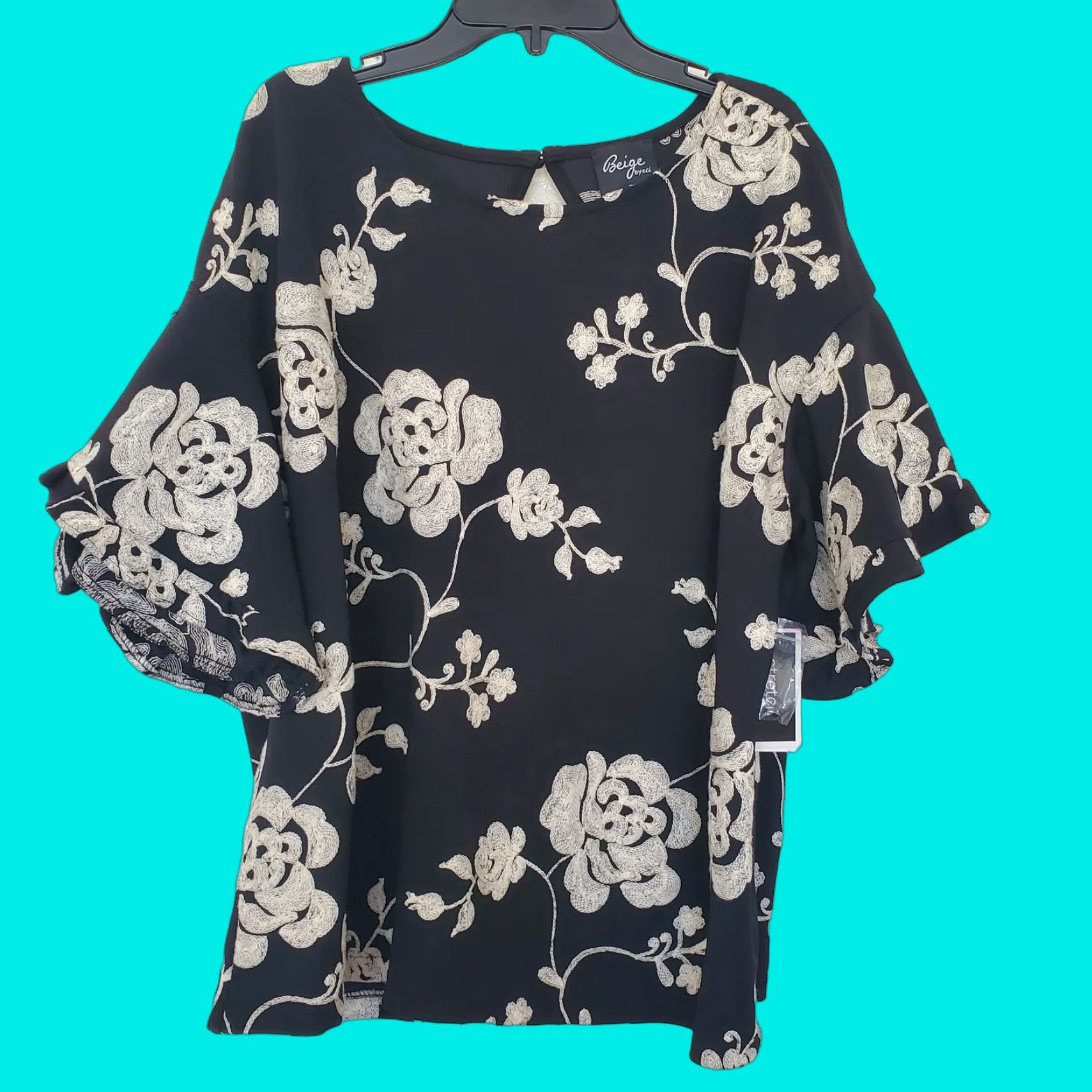 Beige by ECI Women's XL Blouse Black Floral Embroidered Keyhole Bell Sleeve Stretch Tunic Top Casual Business Party/Cocktail Relaxed Fit