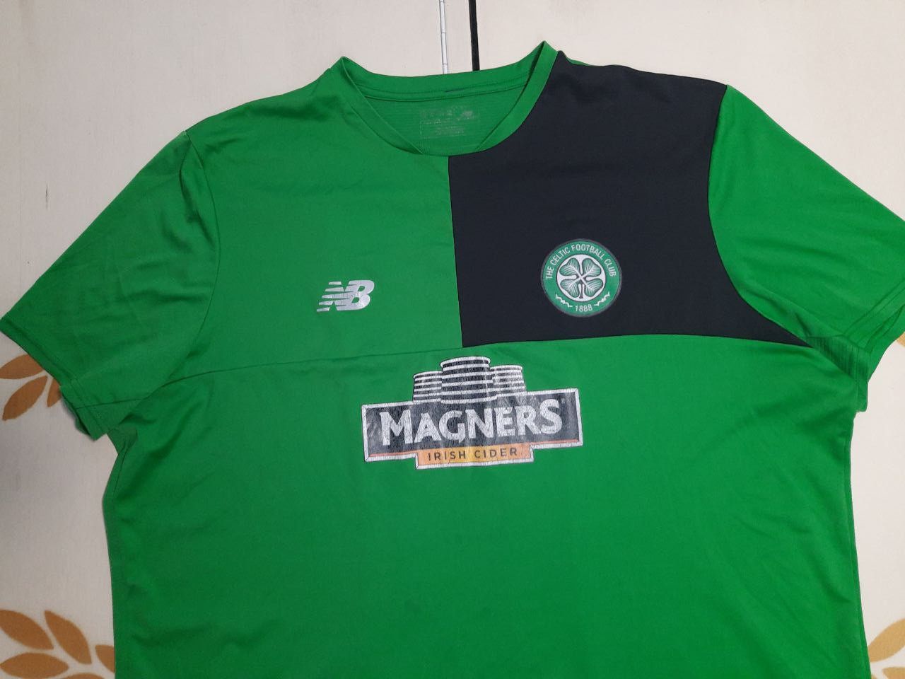 New Balance New Balance FC Celtic Training Jersey 2016-2017 Size US XXL / EU 58 / 5 - 2 Thumbnail