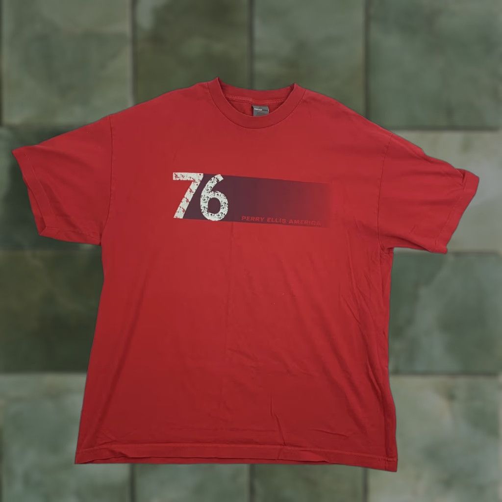 Perry Ellis VINTAGE Perry Ellis T Shirt Adult Large Red Sports America Y2K USA Mens Size US L / EU 52-54 / 3 - 1 Thumbnail