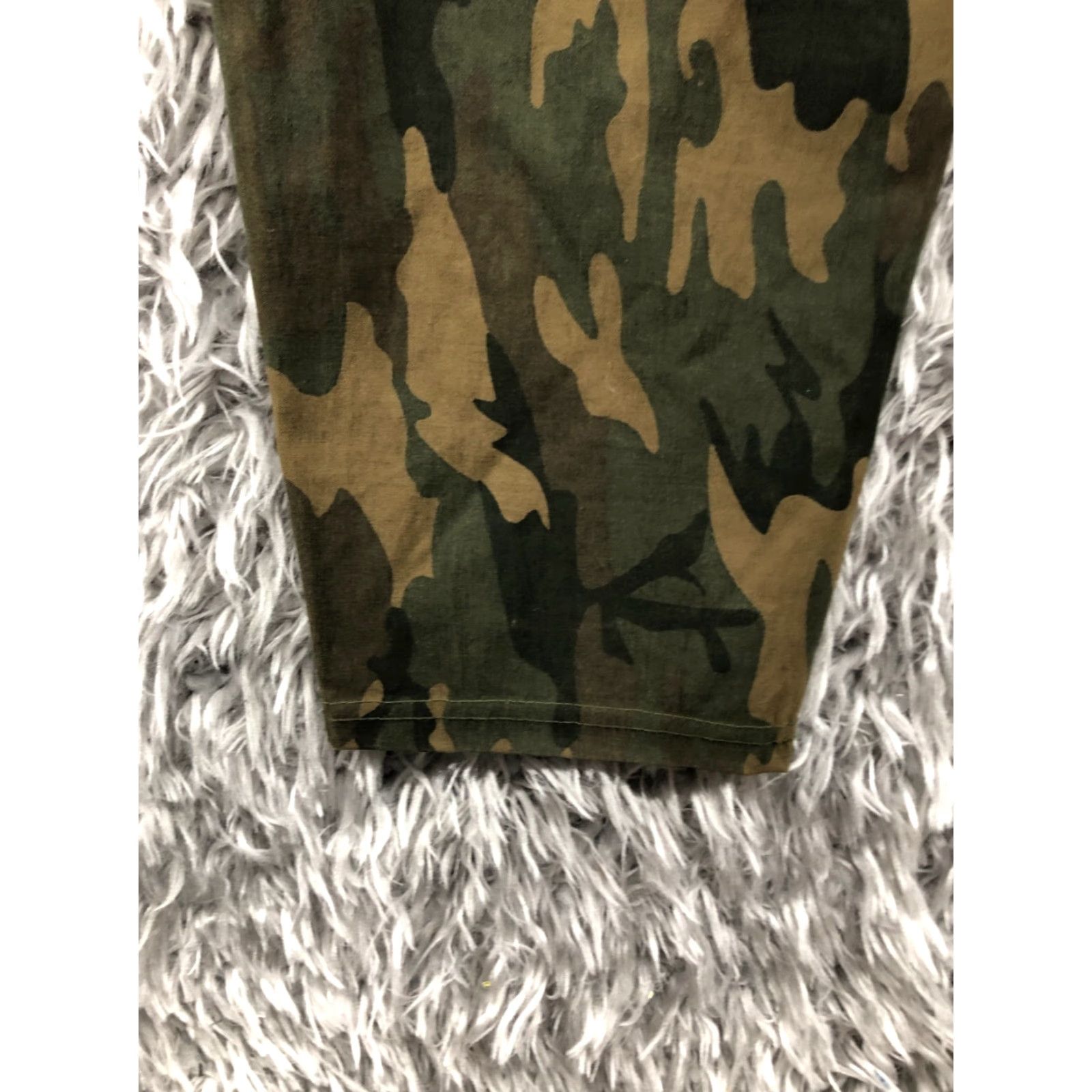 THRILLS VINTAGE_thrill camouflage skinny ankle pants 3X Womens Flaw Size 40" / US 18 - 7 Thumbnail